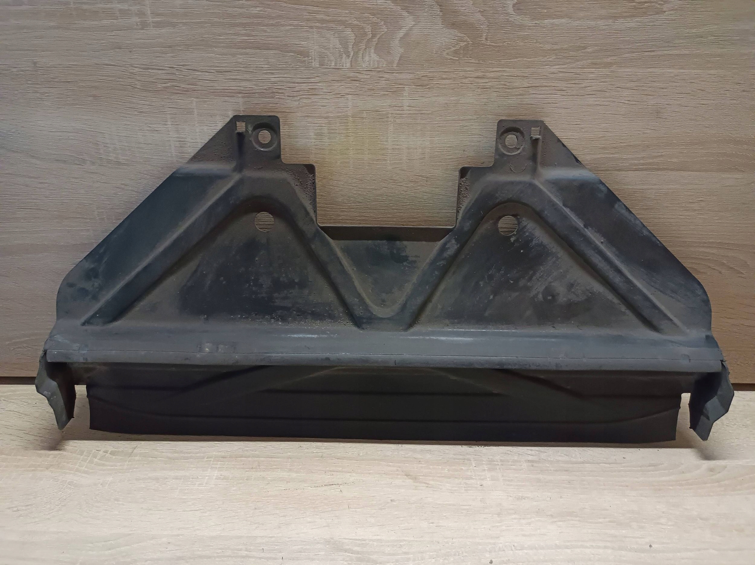 cover lower radiator below bumper BMW 1 E81 E87 7128503