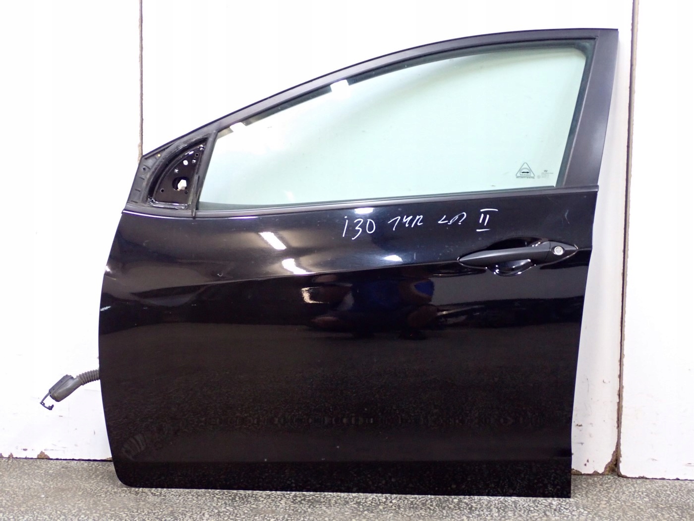 DRZWI LEWY PRZÓD KOMPLETNE EUROPA ORYGINAŁ HYUNDAI I30 II HTB 14R