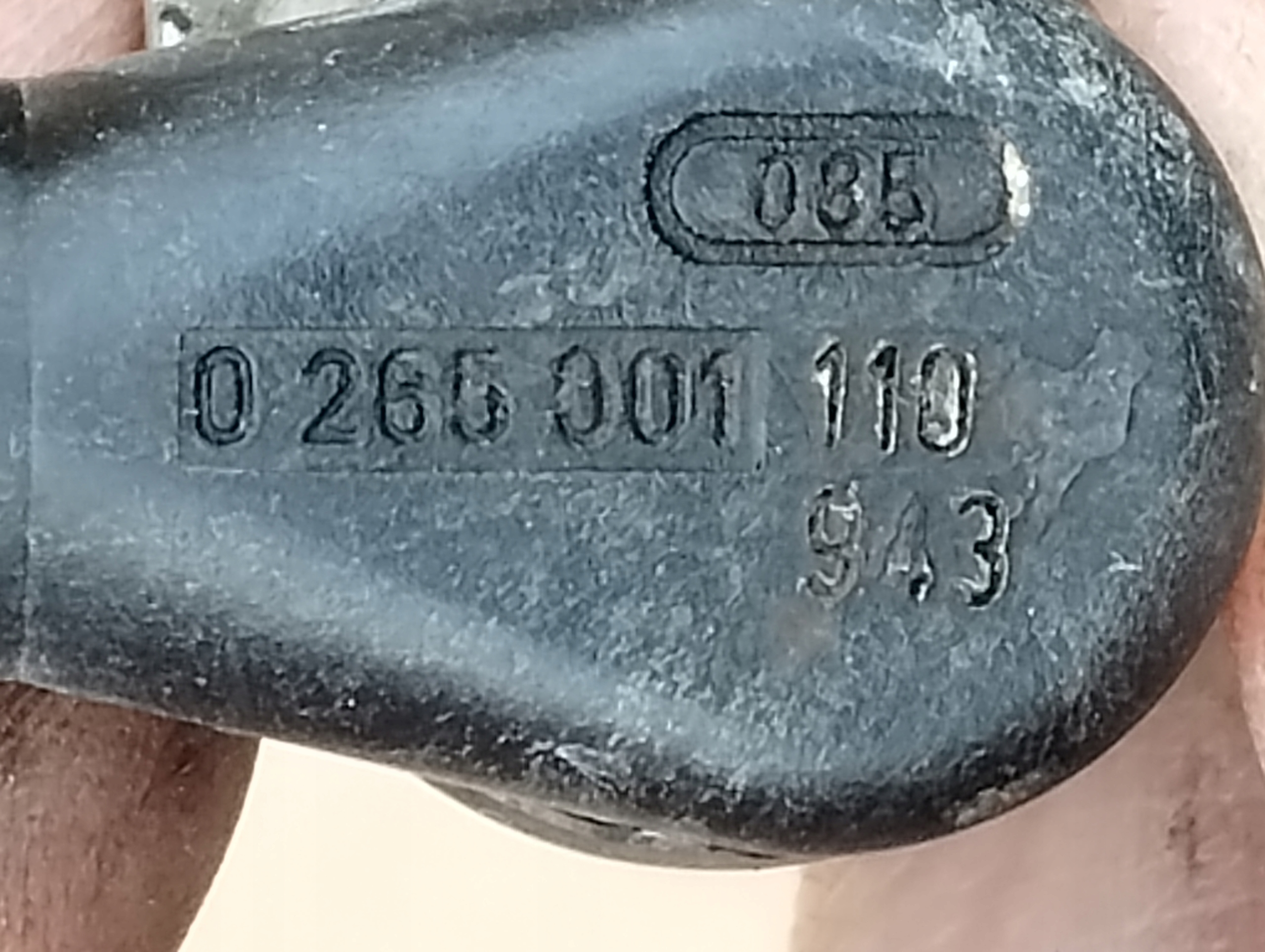 sensor ABS left front MERCEDES W124 0265001110 0265001943