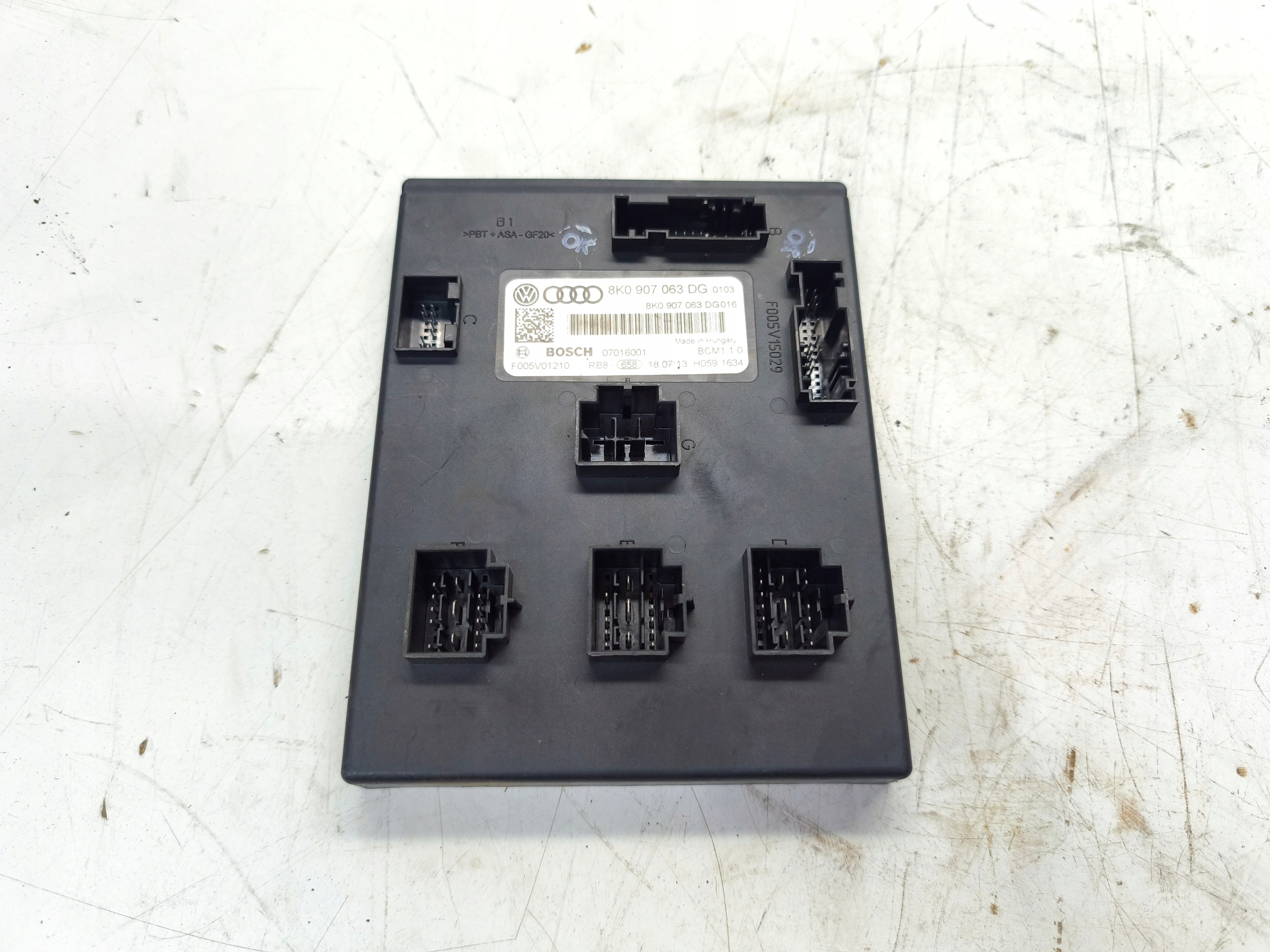 comfort control unit control unit AUDI A4 B8 A5 8T Q5 8R 8K0907063DG