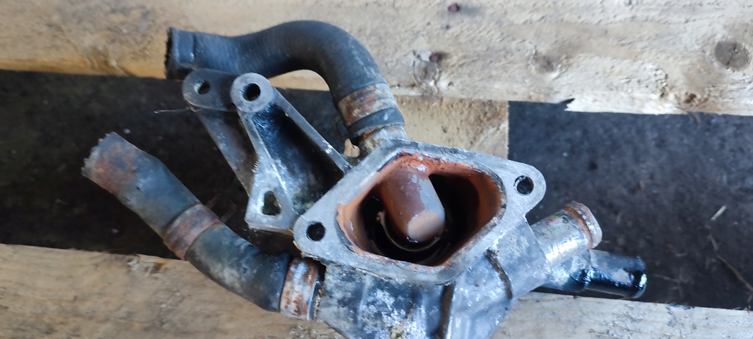 csomag TERMOSTATU OPEL MERIVA A 1.6