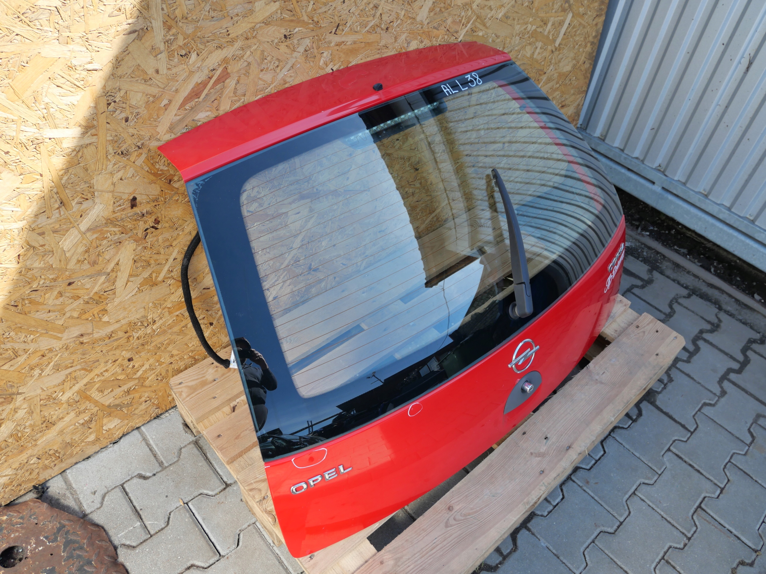 rear trunk door Opel Corsa C
