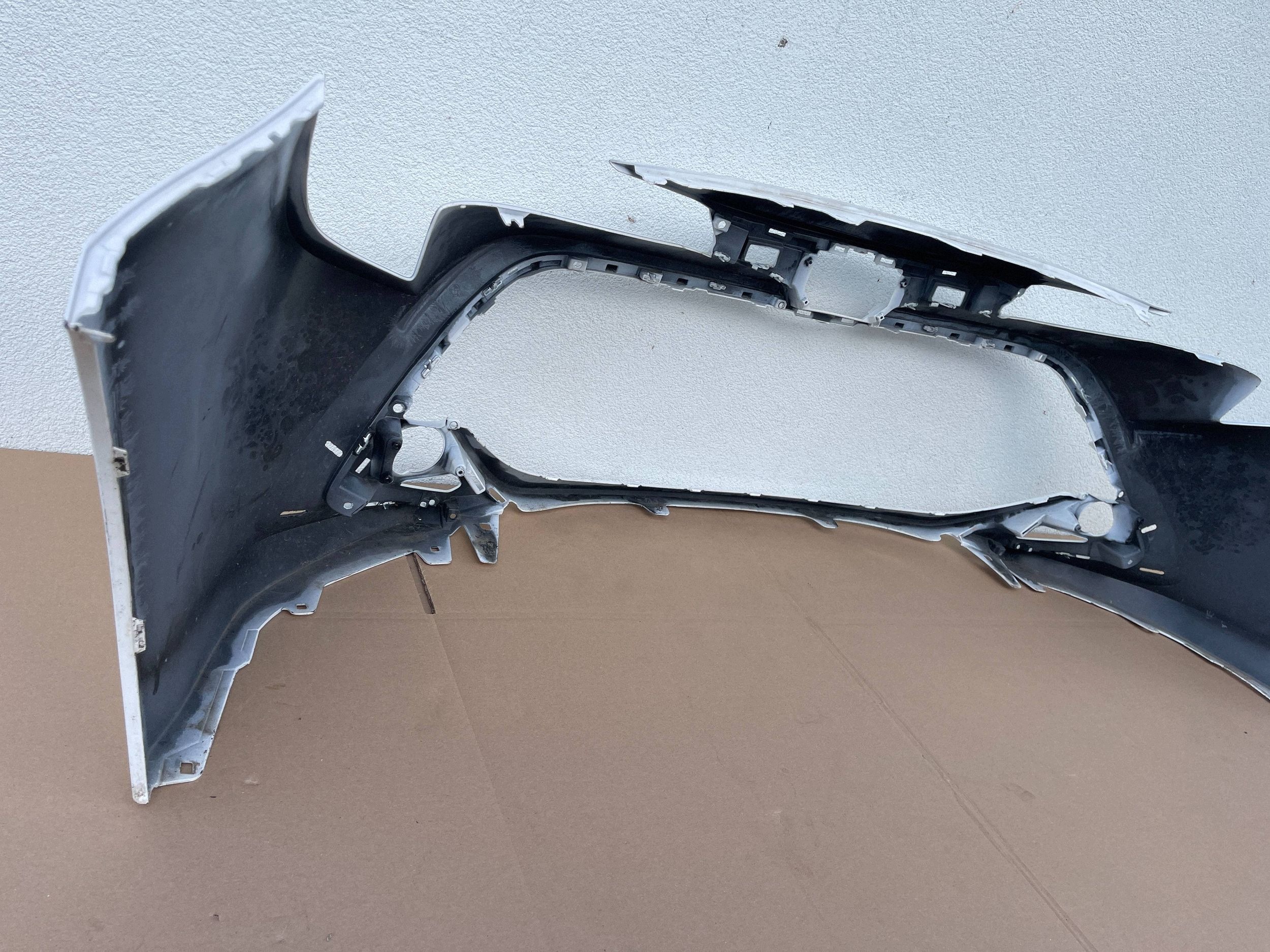 front bumper front TOYOTA COROLLA E21 HB KOMBI 18- 52119-02J90