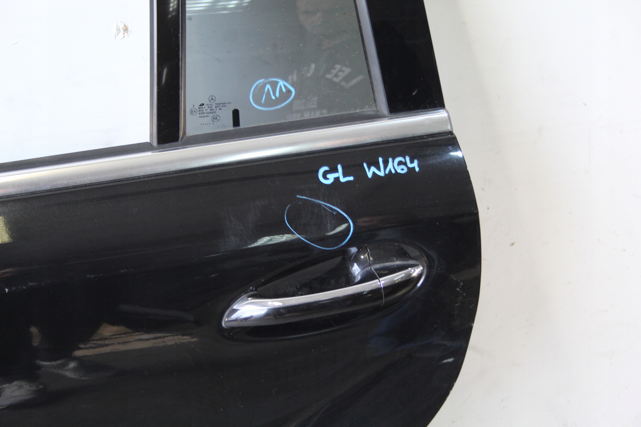 door left rear part rear. GL W164 X164