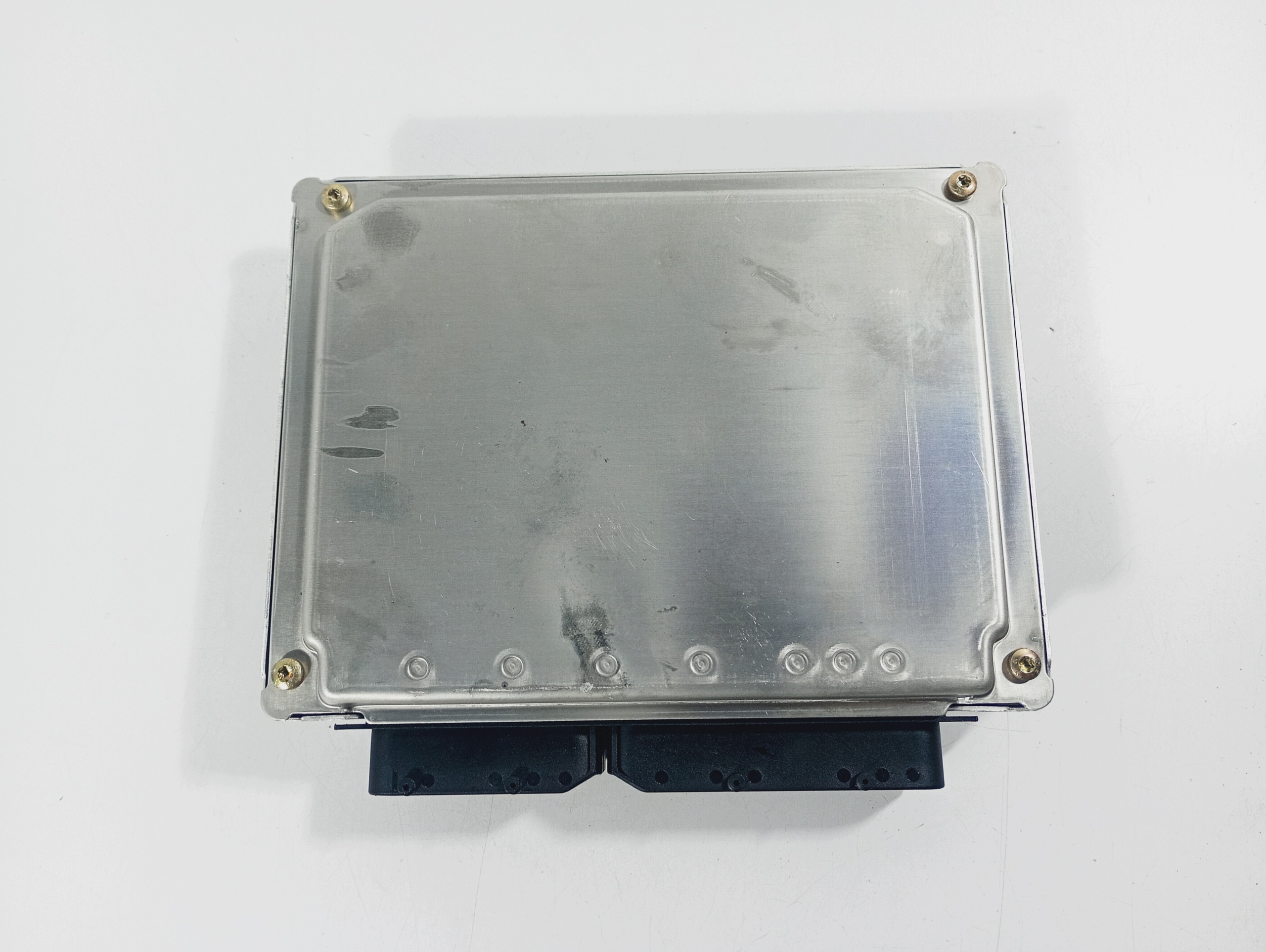 computer control unit of the engine OE 3B0907552J Audi A4 B5 KOMBI 99-01
