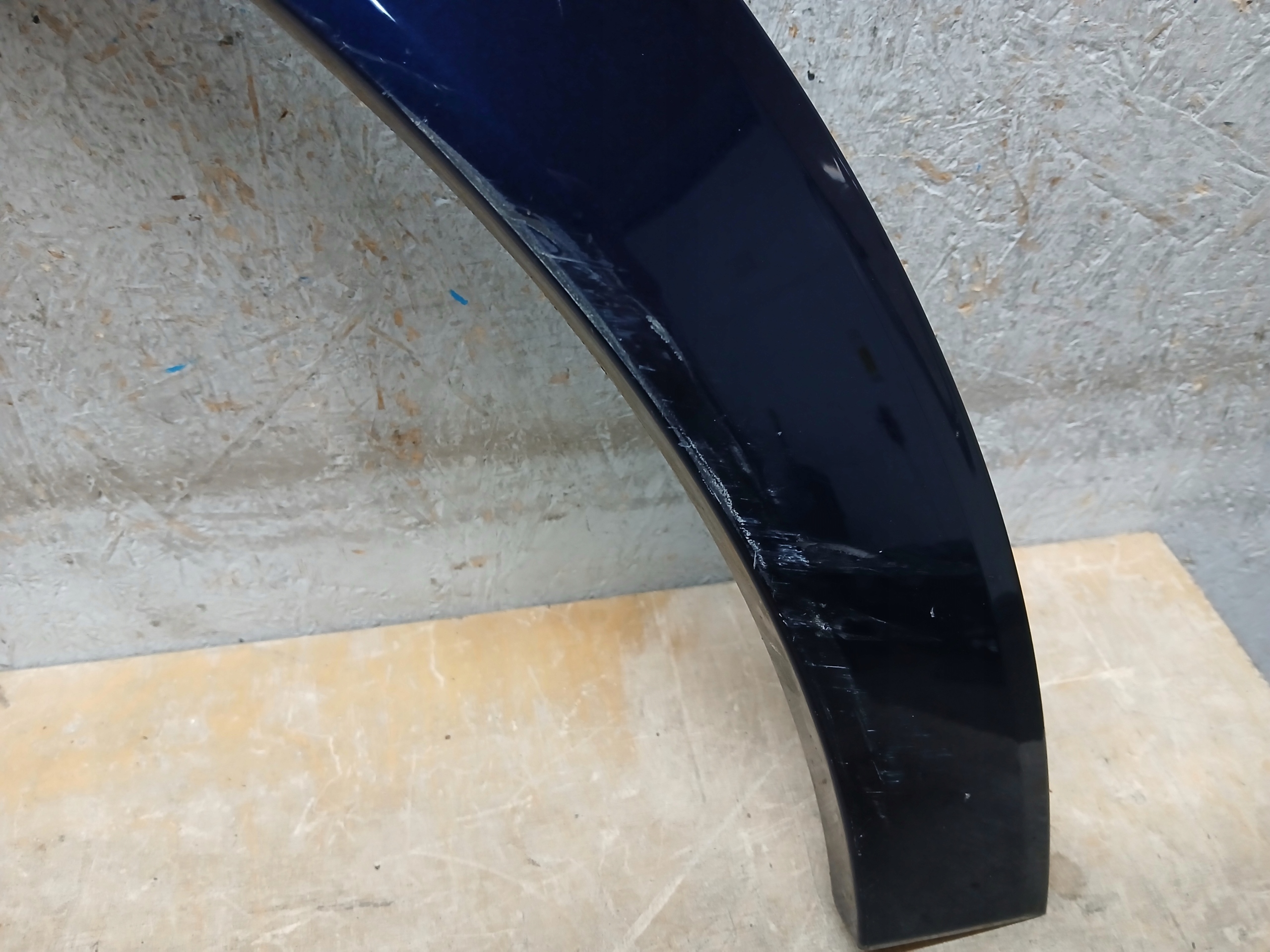 fender rear part left cap moulding AUDI Q3 83A 83A853817B