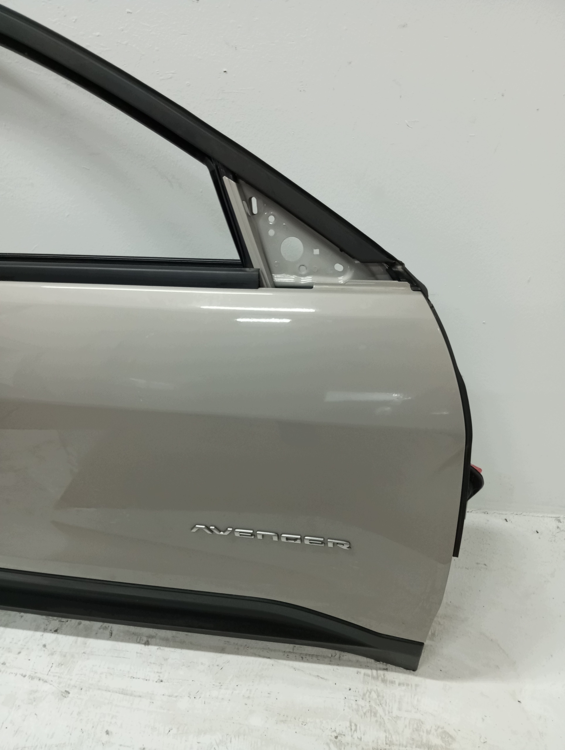 door right front JEEP AVENGER 25r