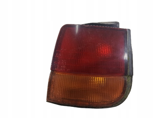 MITSUBISHI SPACE RUNNER light right rear part