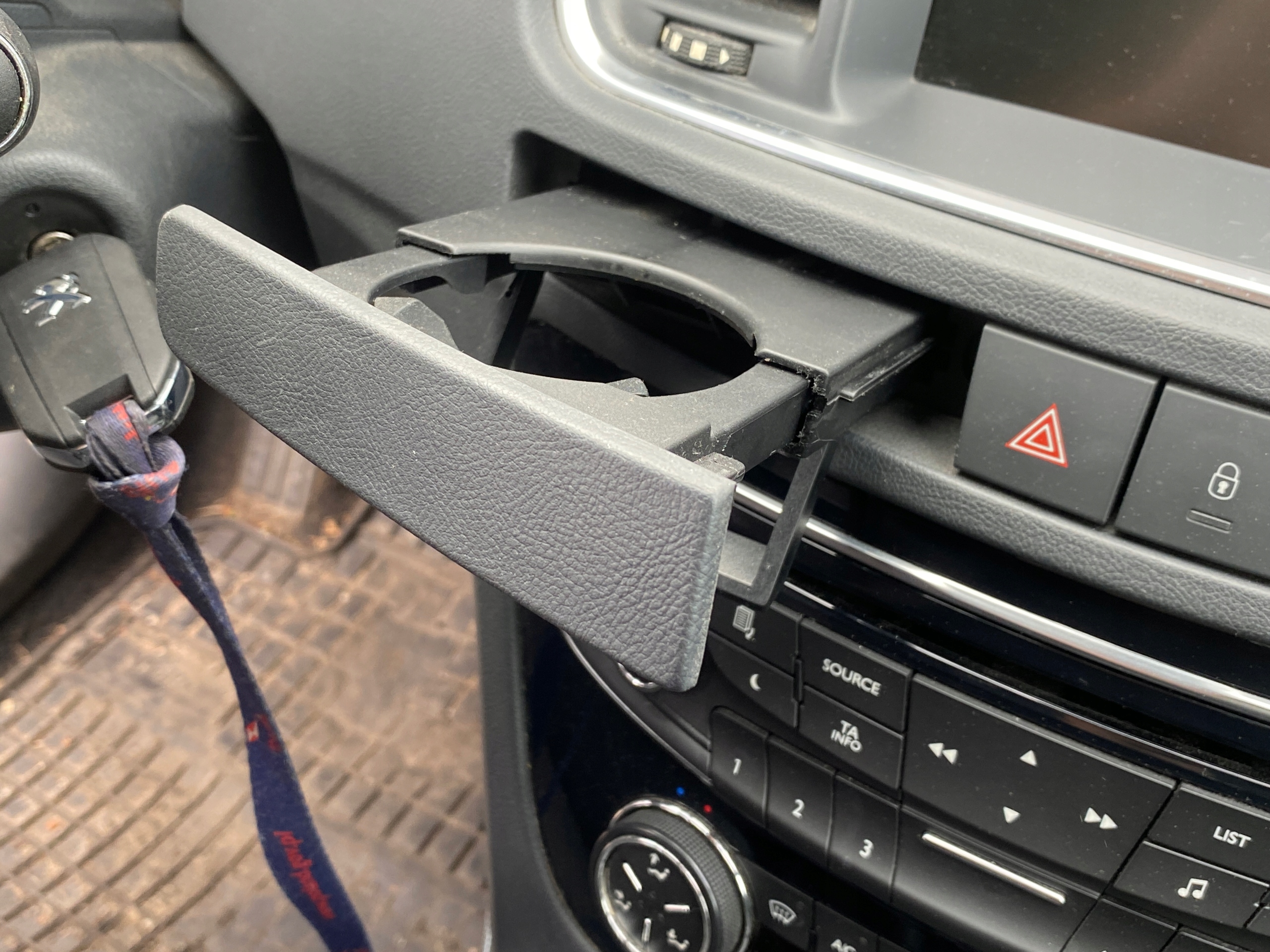 maniglia per KUBKI CUPHOLDER Peugeot 508 e 1 10-18