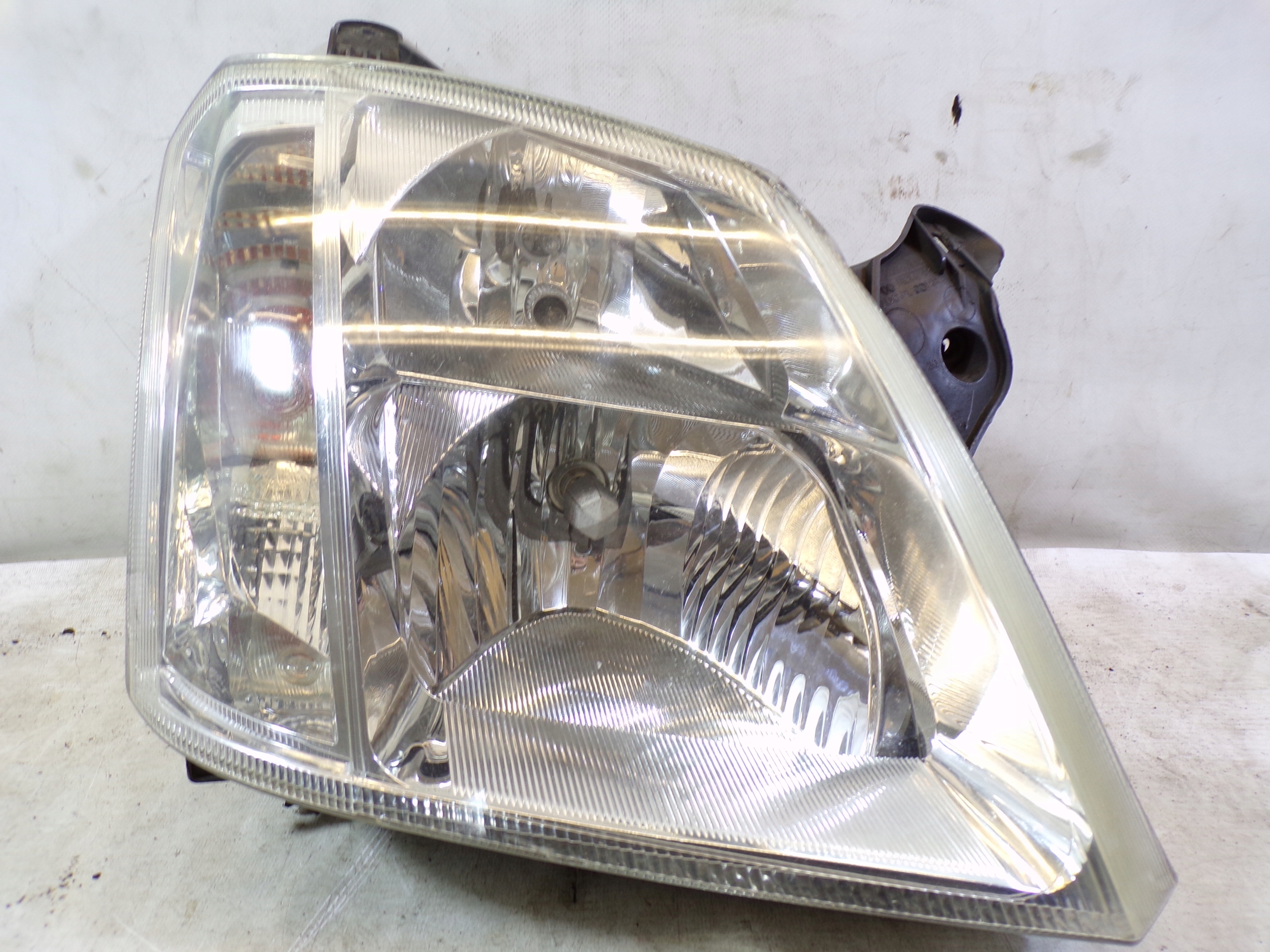 light right front OPEL MERIVA A LIFT (5 )