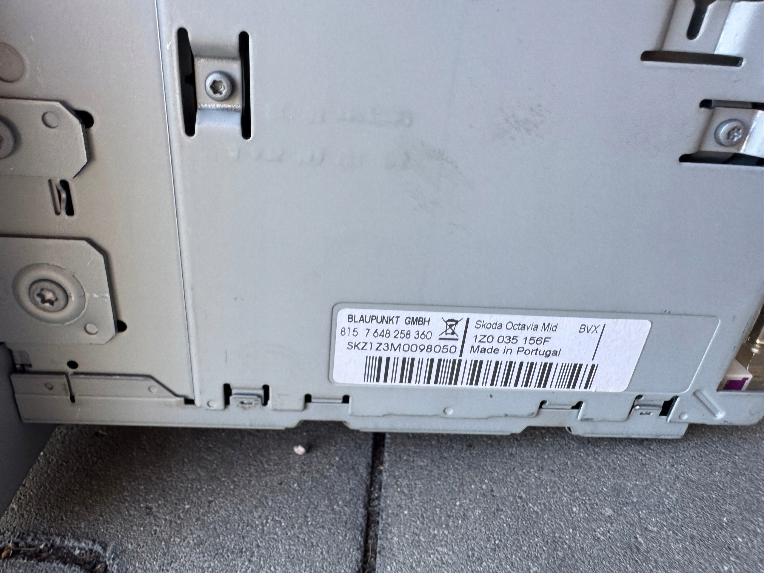 SKODA OCTAVIA II MK2 - RADIO CD 1Z0035156F