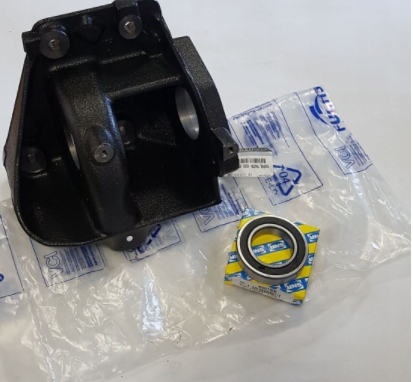 8200426805 - ОПОРА ПІВОСІ + ПІДШИПНИК TRAFIC II VIVARO 2.5 DCI