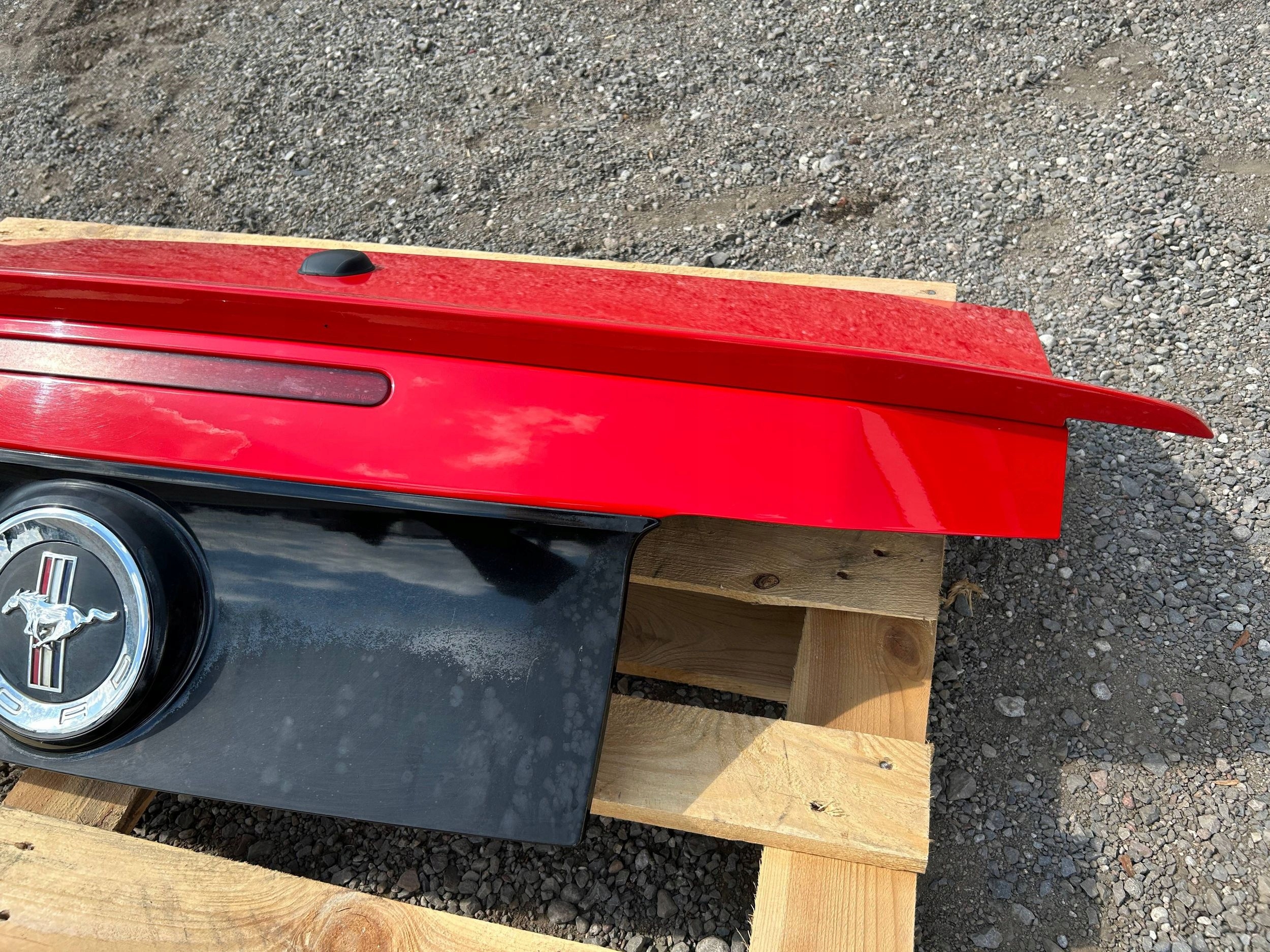 trunk door boot rear part rear spoiler cap Ford Mustang Cabrio V 2013-2014