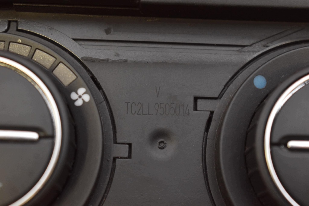 control panel air conditioning devices KLIMY VW PASSAT B6 05-10