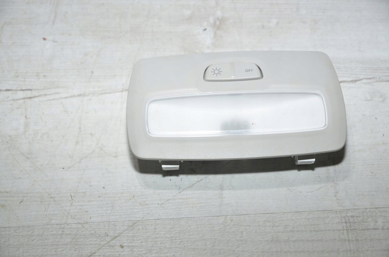 FANALE CIELO INTERNO Dacia Duster II 20r