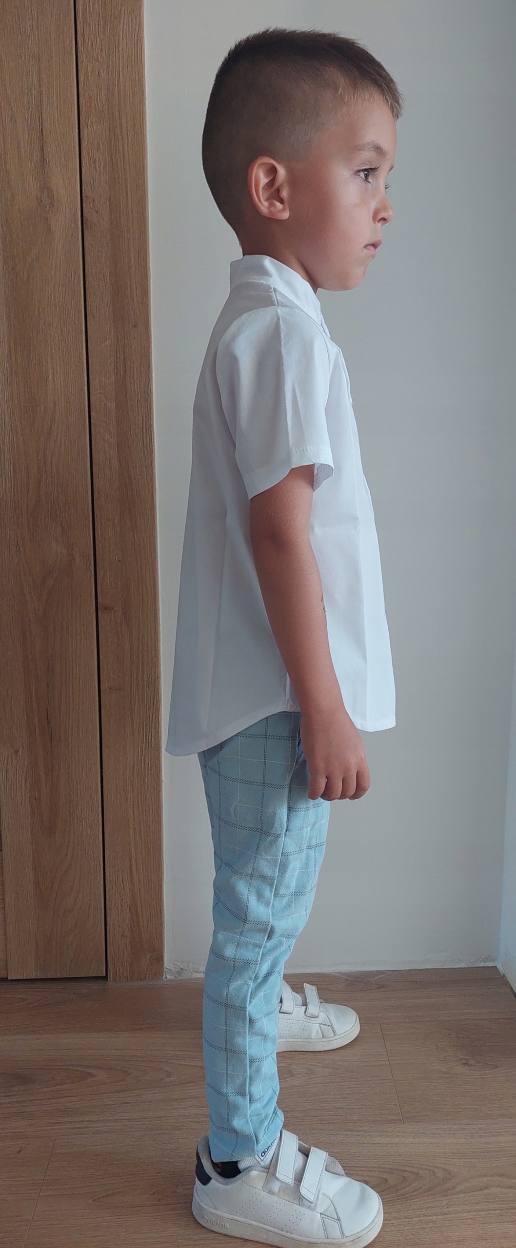 Koszula z krótkim rękawem CHŁOPIĘCA BIAŁA 92 98 Zapięcie guziki