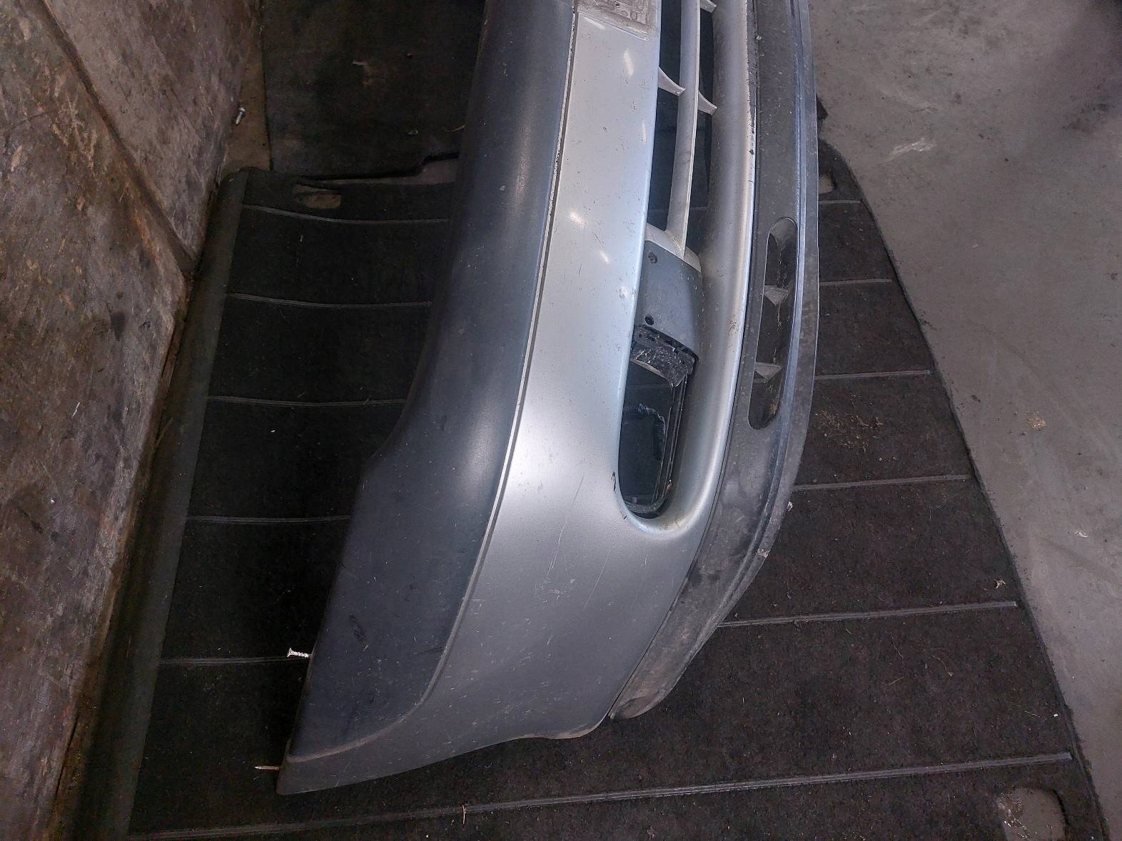 nárazník předek přední RENAULT ESPACE III MV647