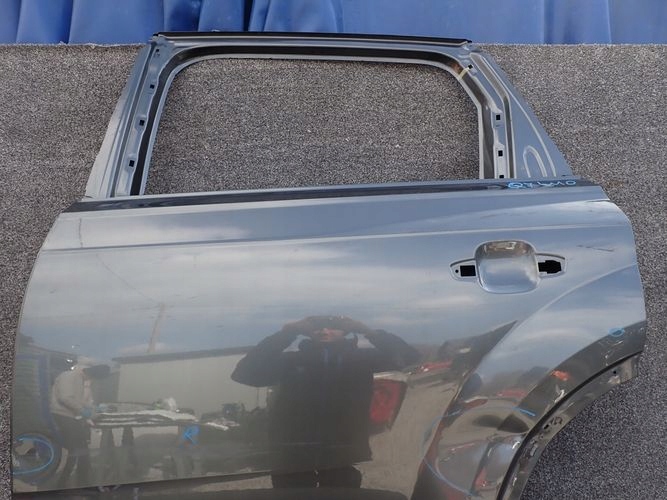 AUDI Q7 4M0 15- door left rear. rear part