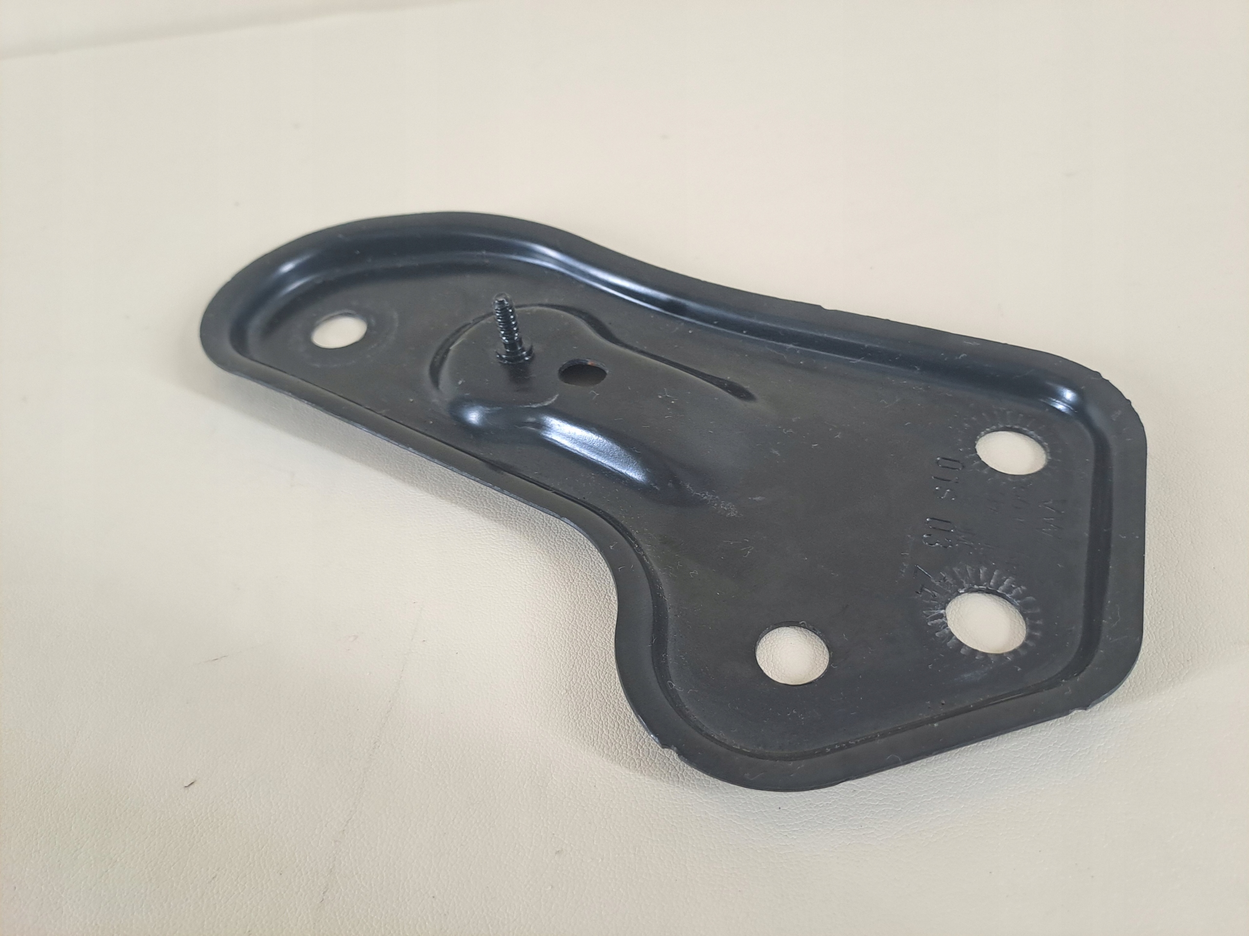 console holder siders SANEK front left left SEAT ARONA FR LIFT 24r