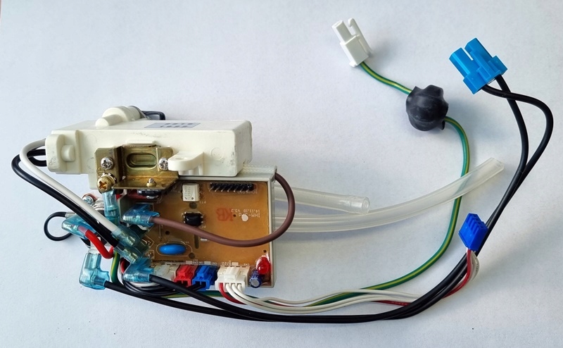 Průtokový ohřívač vody s automatickou funkcí/senzory pro mycí desku Xaram