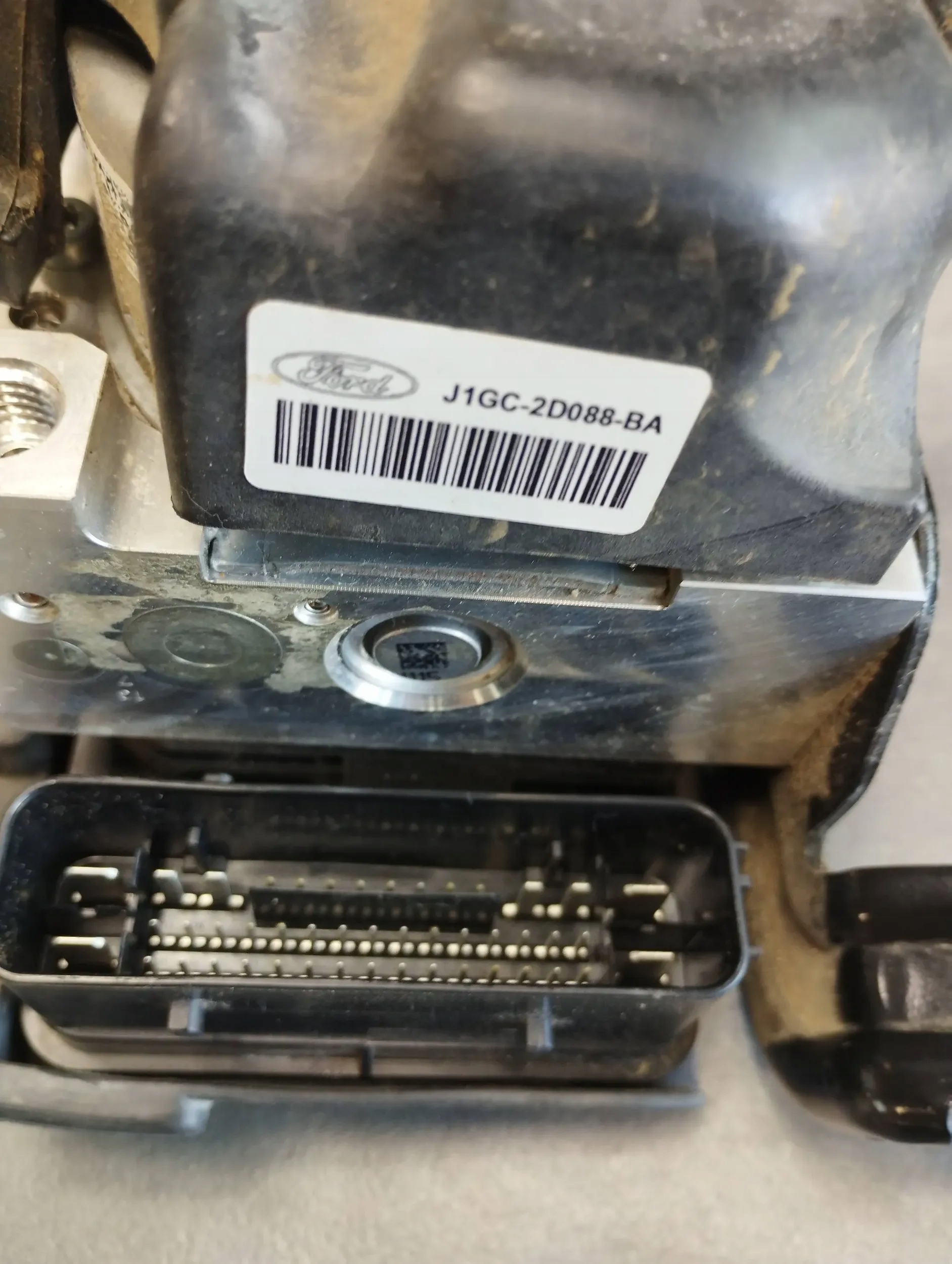 Ford Mondeo MK5 pump control unit ABS J1GC2D088BA