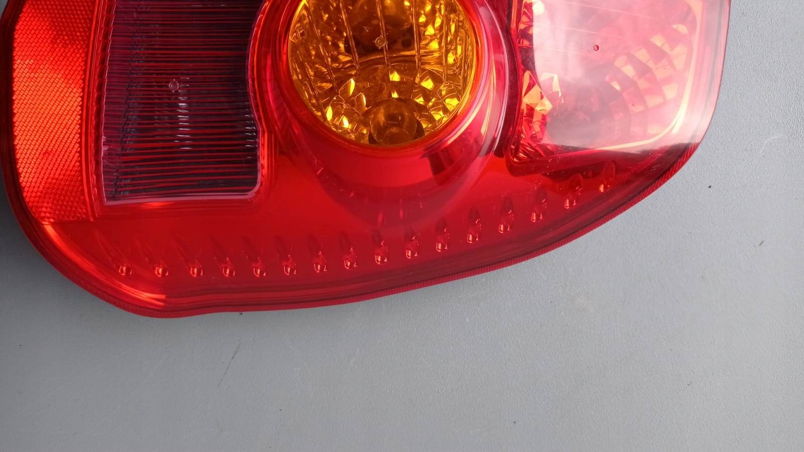 MITSUBISHI SPACE STAR light right rear part EU