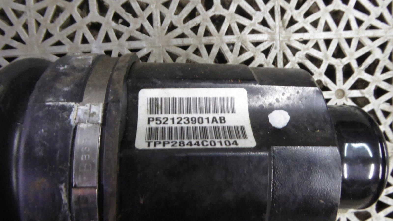 PÓŁOŚ JEEP GRAND CHEROKEE P52123901AB TPP2844C0104 Numer katalogowy części PÓŁOŚ JEEP GRAND CHEROKEE P52123901AB TPP2844C0104