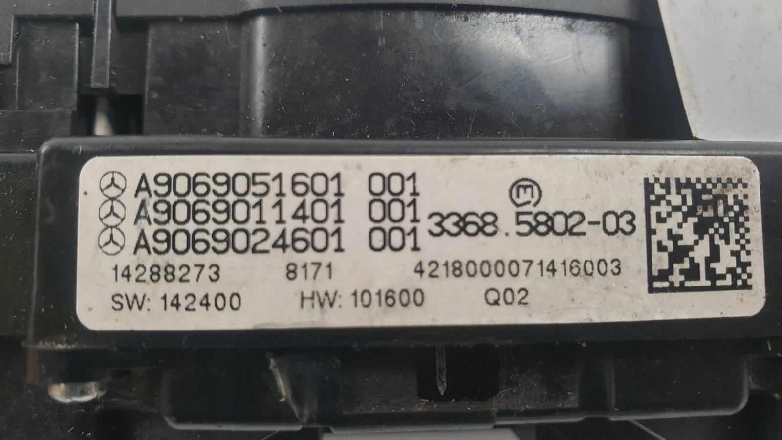 Écran PANEL A9069051601 MERCEDES SPRINTER W906