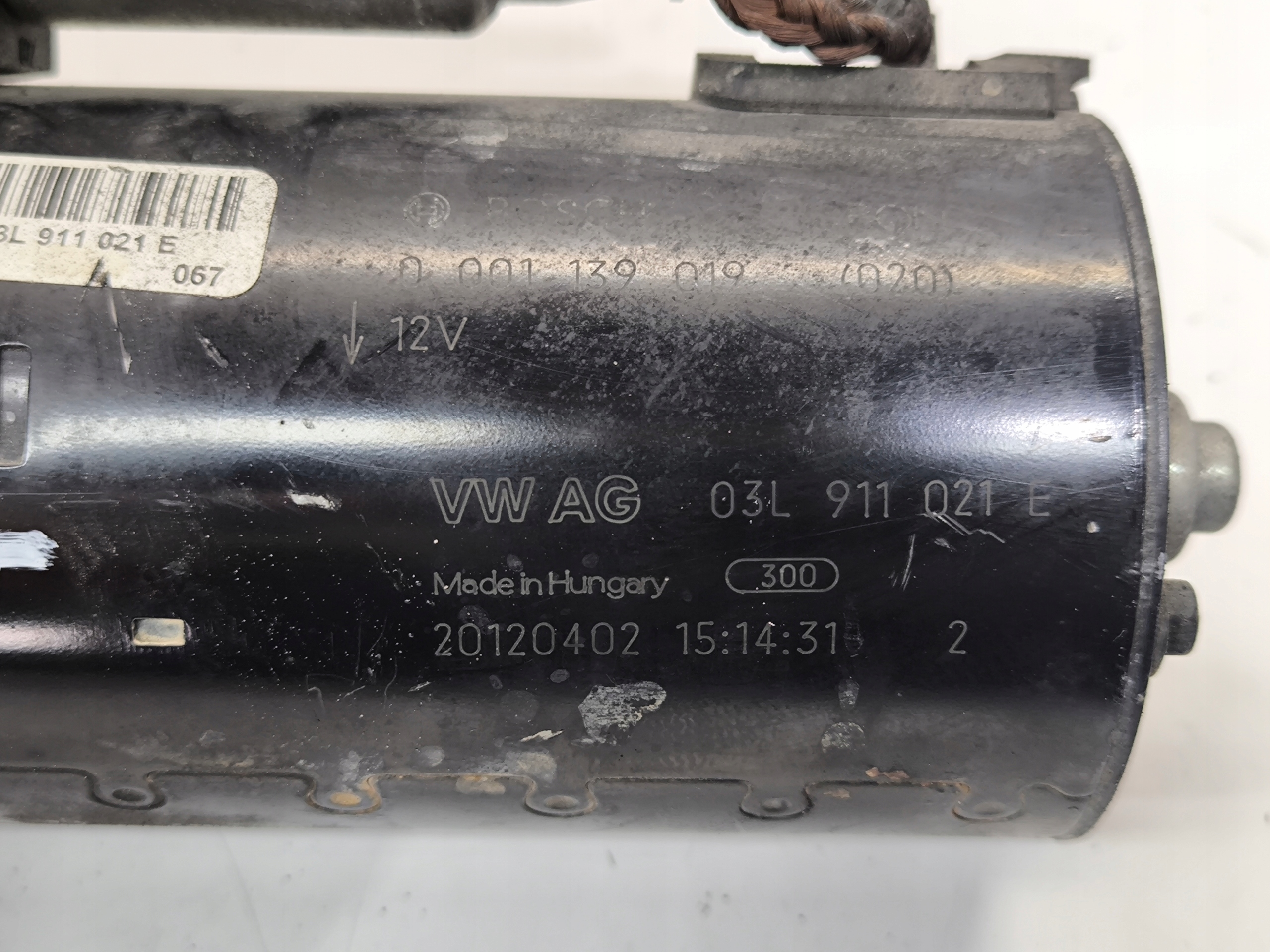 starter VW AUDI A4 B8 A5 Q5 2.0 TDI 03L911021E *4* original !!!