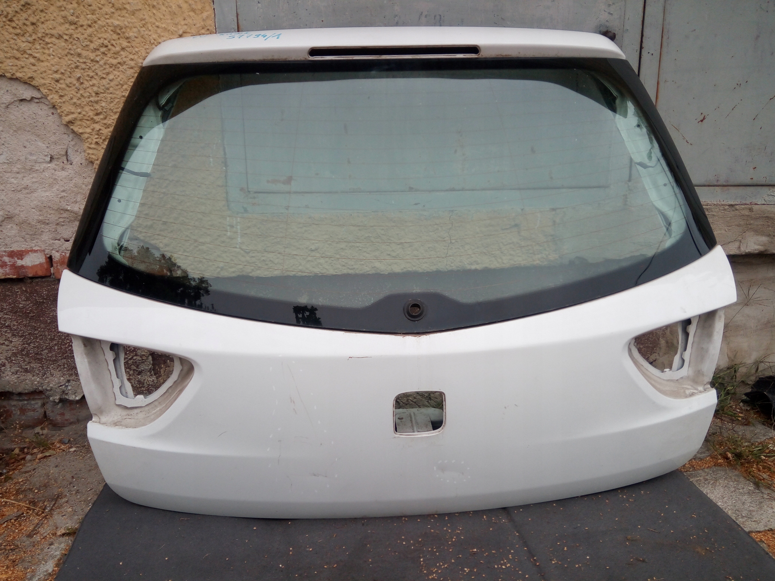 KLAPA TYŁ SEAT EXEO ORYG*