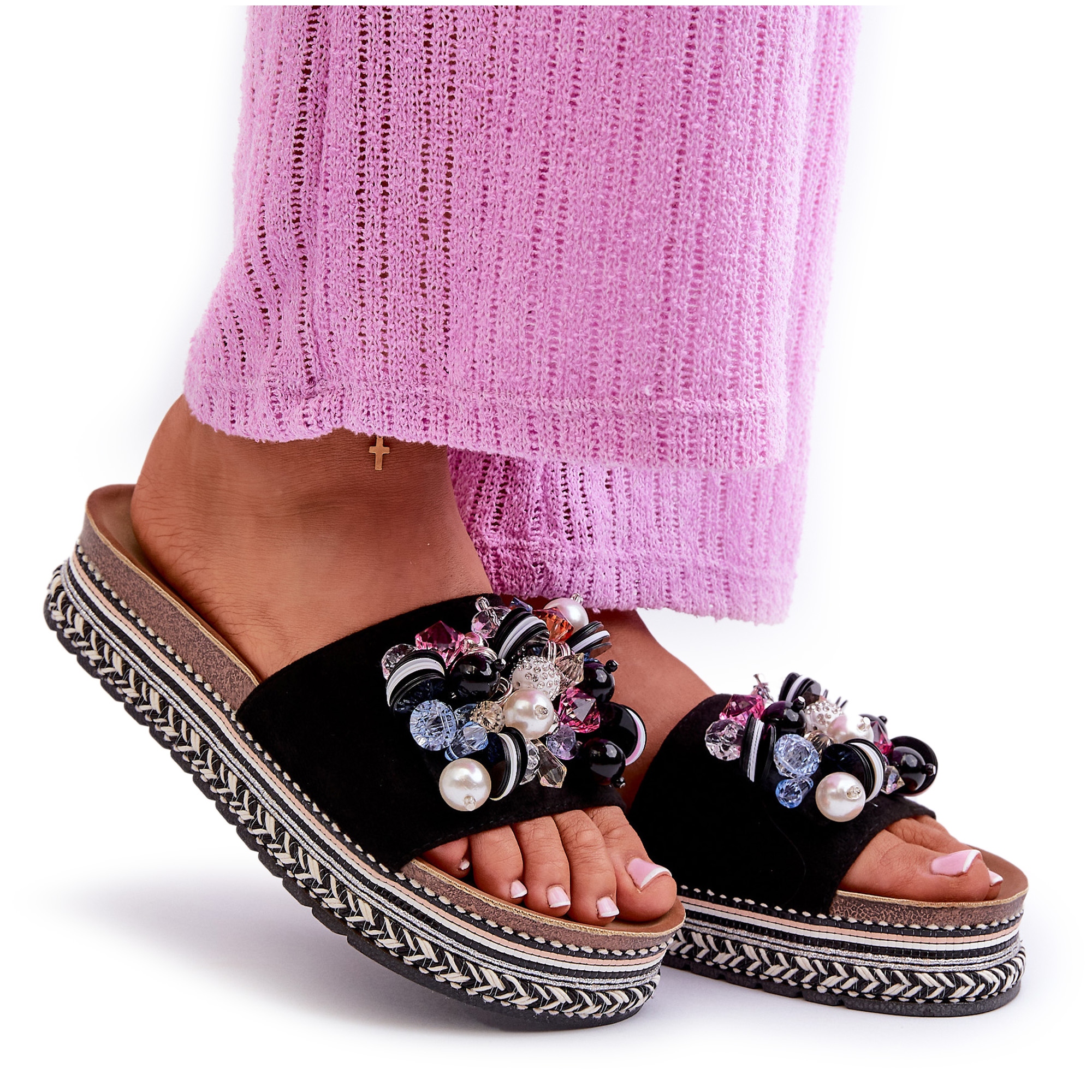 Žabky Dámské Na Platformě S Ozdobami S.barski HY077 Černé 39