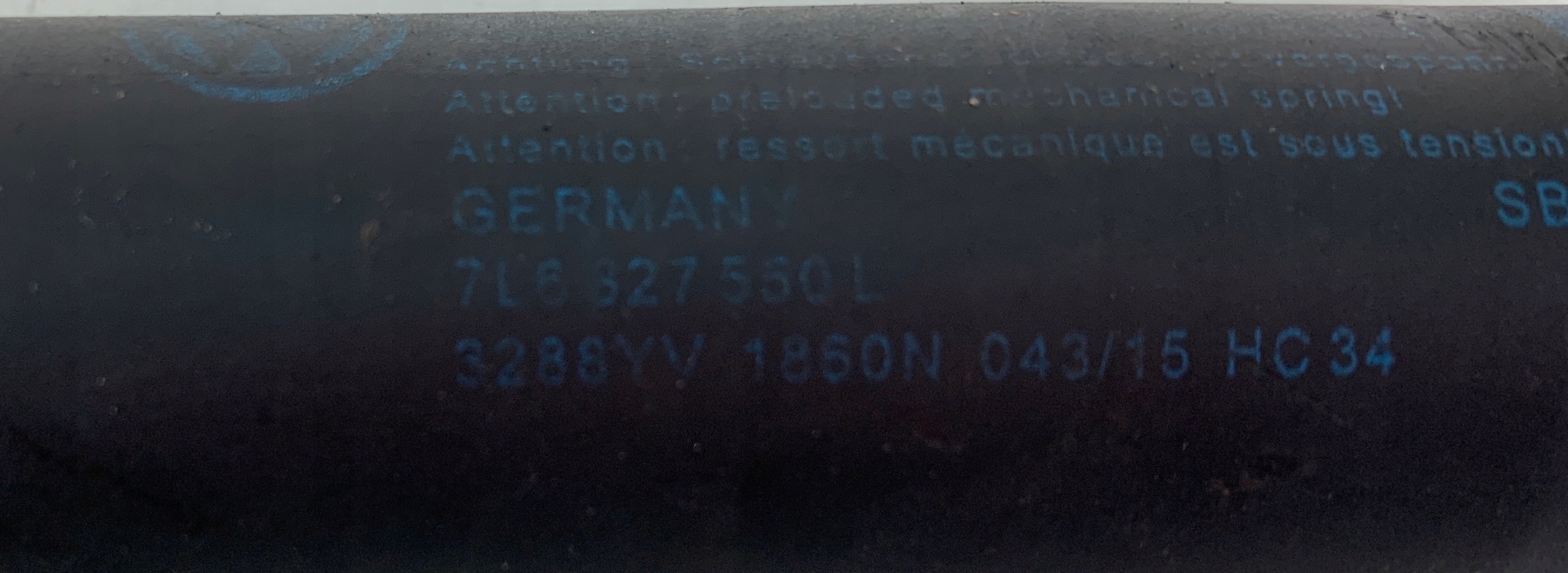 Dämpfer heckklappe heck VW TOUAREG 7L6827550N