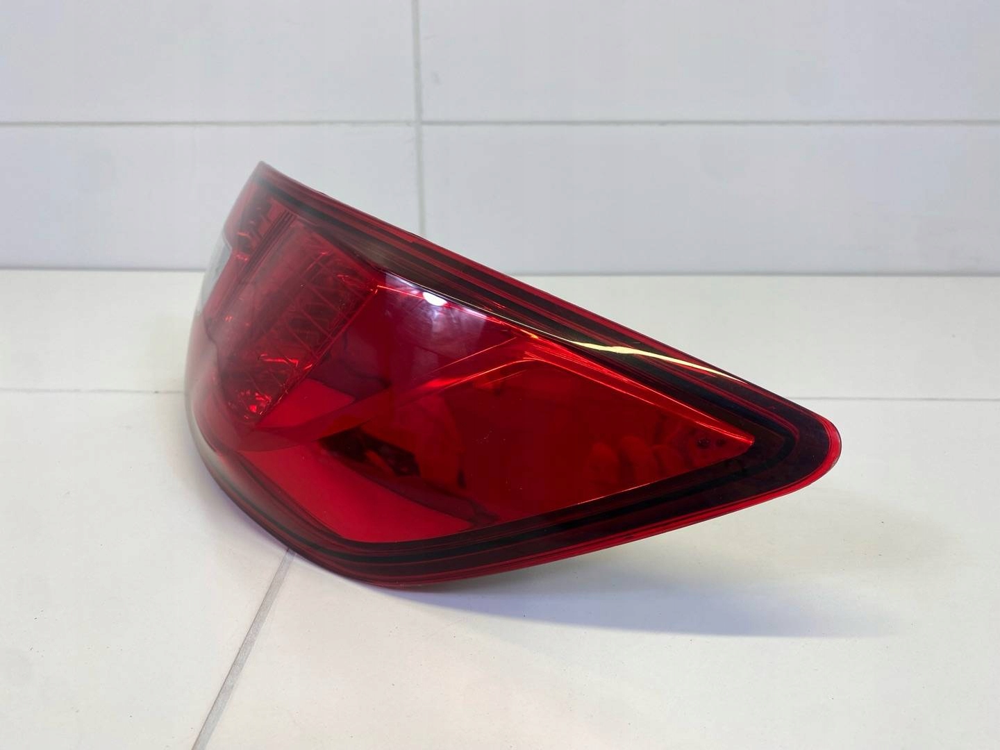 light rear right side Renault Clio 4 2015 265502831R