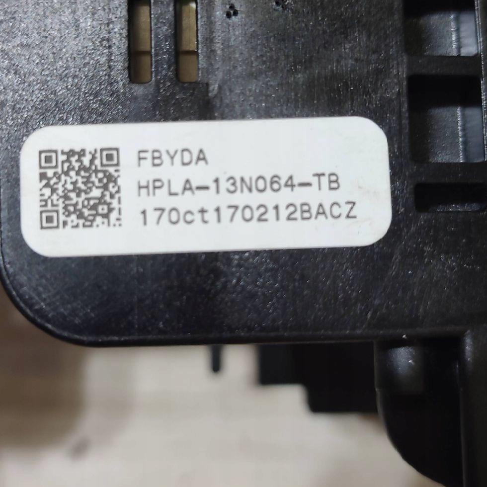 DEVIO LUCI TERGICRISTALLO TERGI SCATOLA DEVIO LUCI DEVIO Jaguar F-Pace HPLA13N064TB