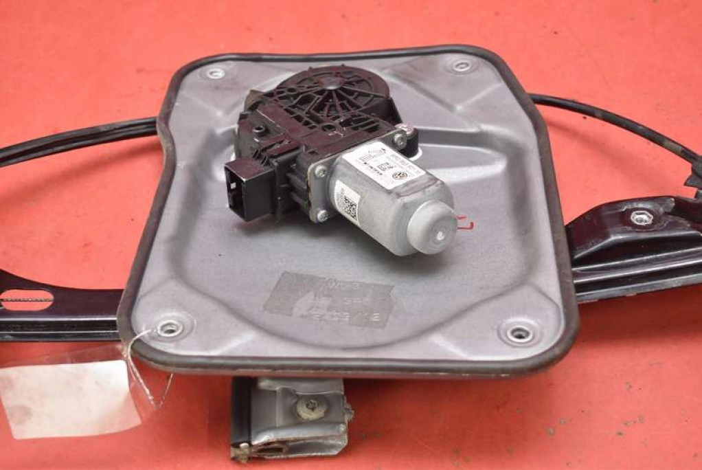 PODNOŚNIK SZYBY LEWY PRZÓD EU 6R0959801M SKODA FABIA 2 II 10-14 Numer katalogowy części 6R0959801M