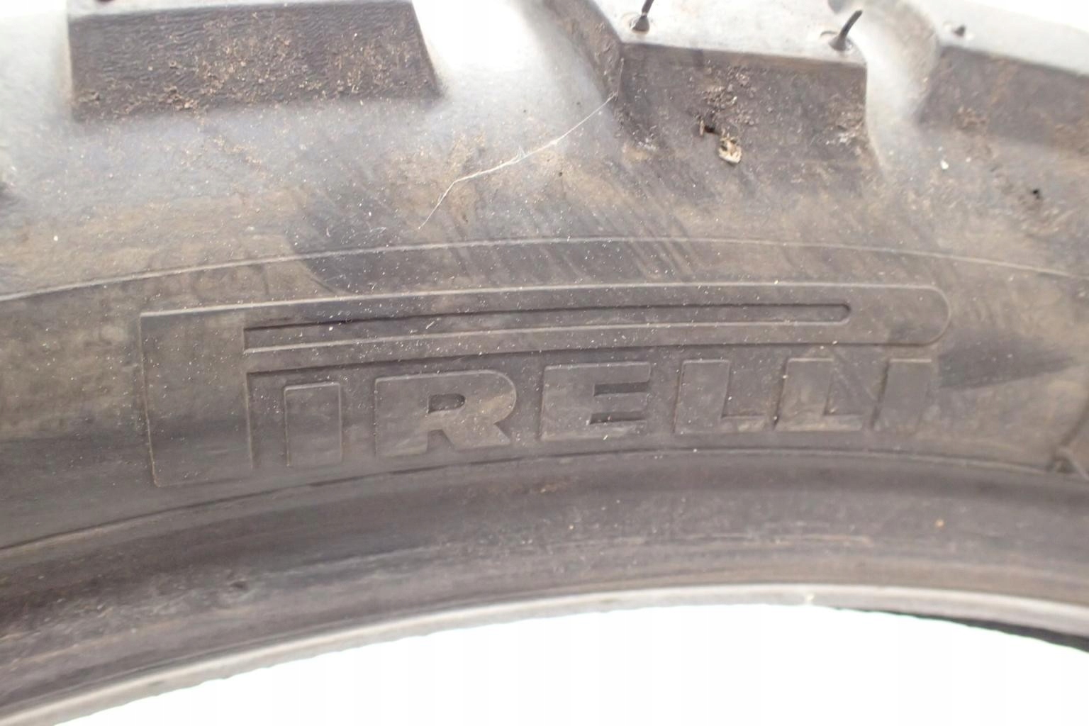 Pirelli Scorpion Rally STR 90 90 21 5 9mm Opona Weight with packaging 8 kg