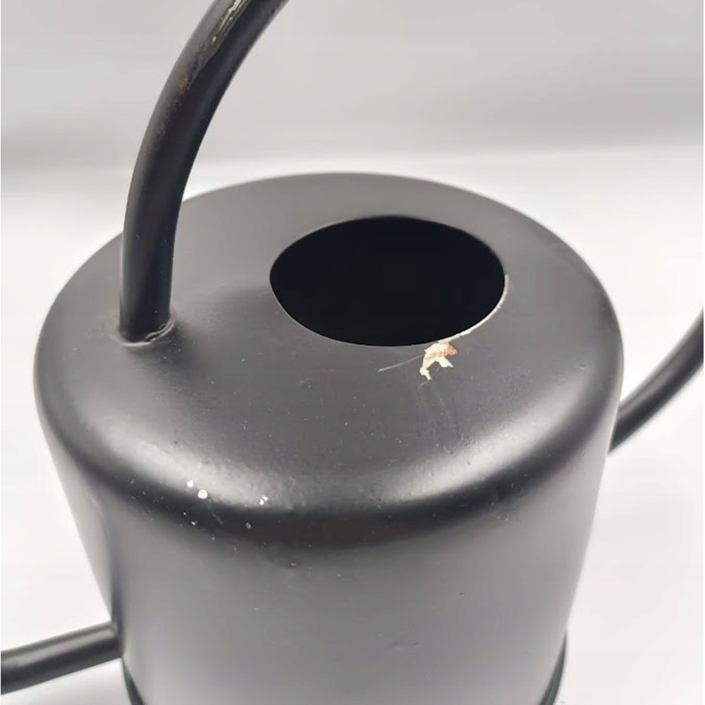 KONEWKA DO PODLEWANIA METALOWA OZDOBNA 1,1L Materiał wykonania metal