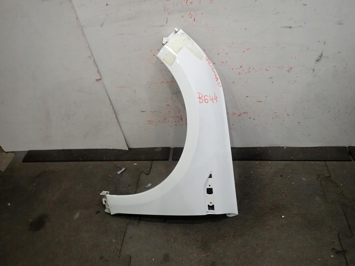 fender front front left RENAULT TALISMAN 2016- 631016903