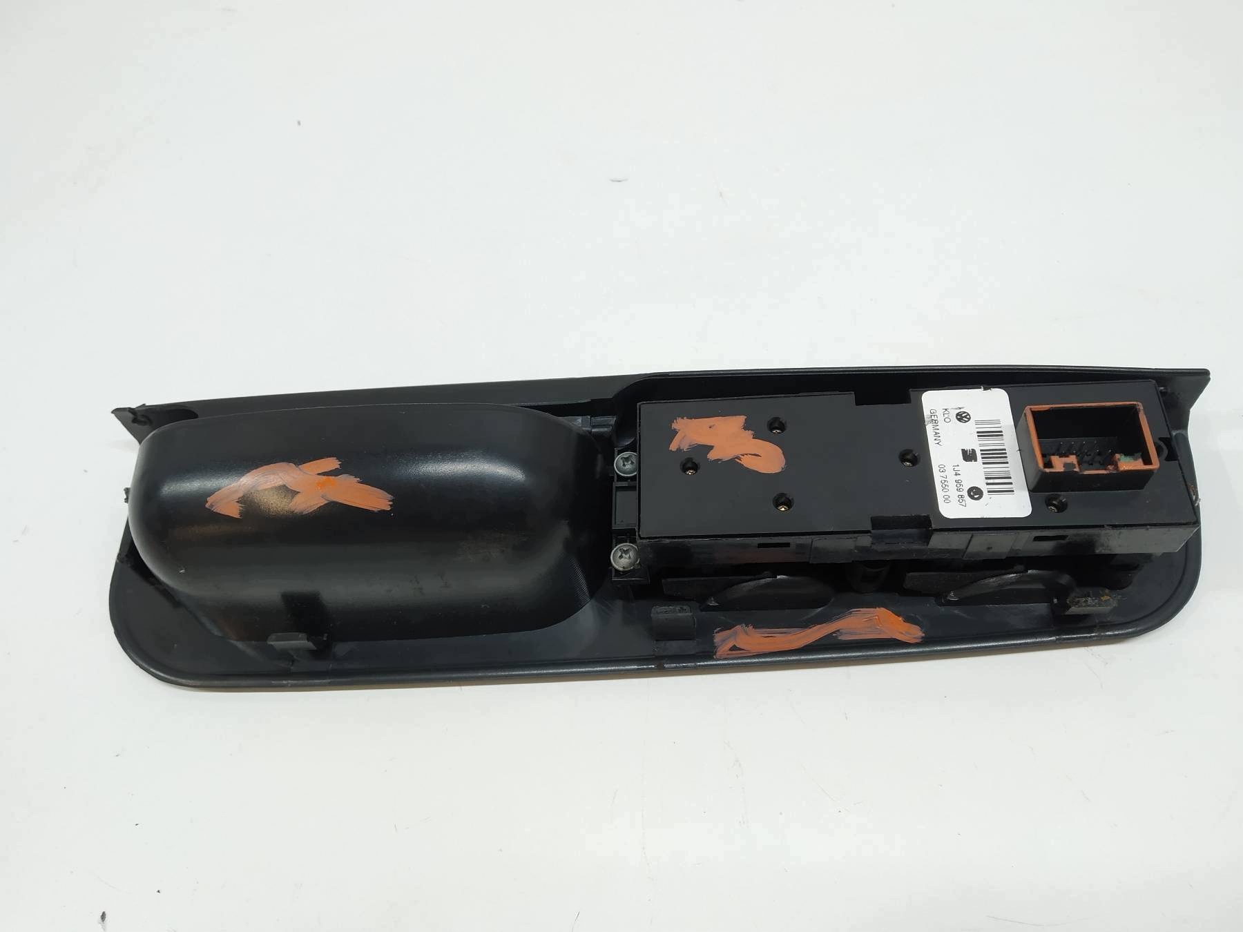 window control switch left front ORG 1J4959857 VW Volkswagen Bora and (1999-2005)