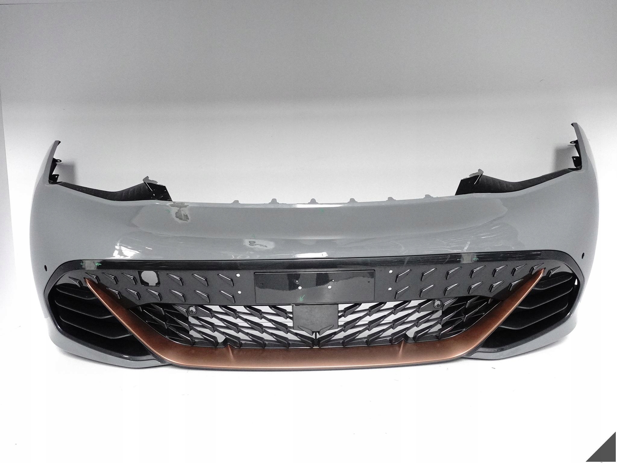 CUPRA BORN 10E 21- bumper front + grill + KRATKI + mouldings (4xPDC)