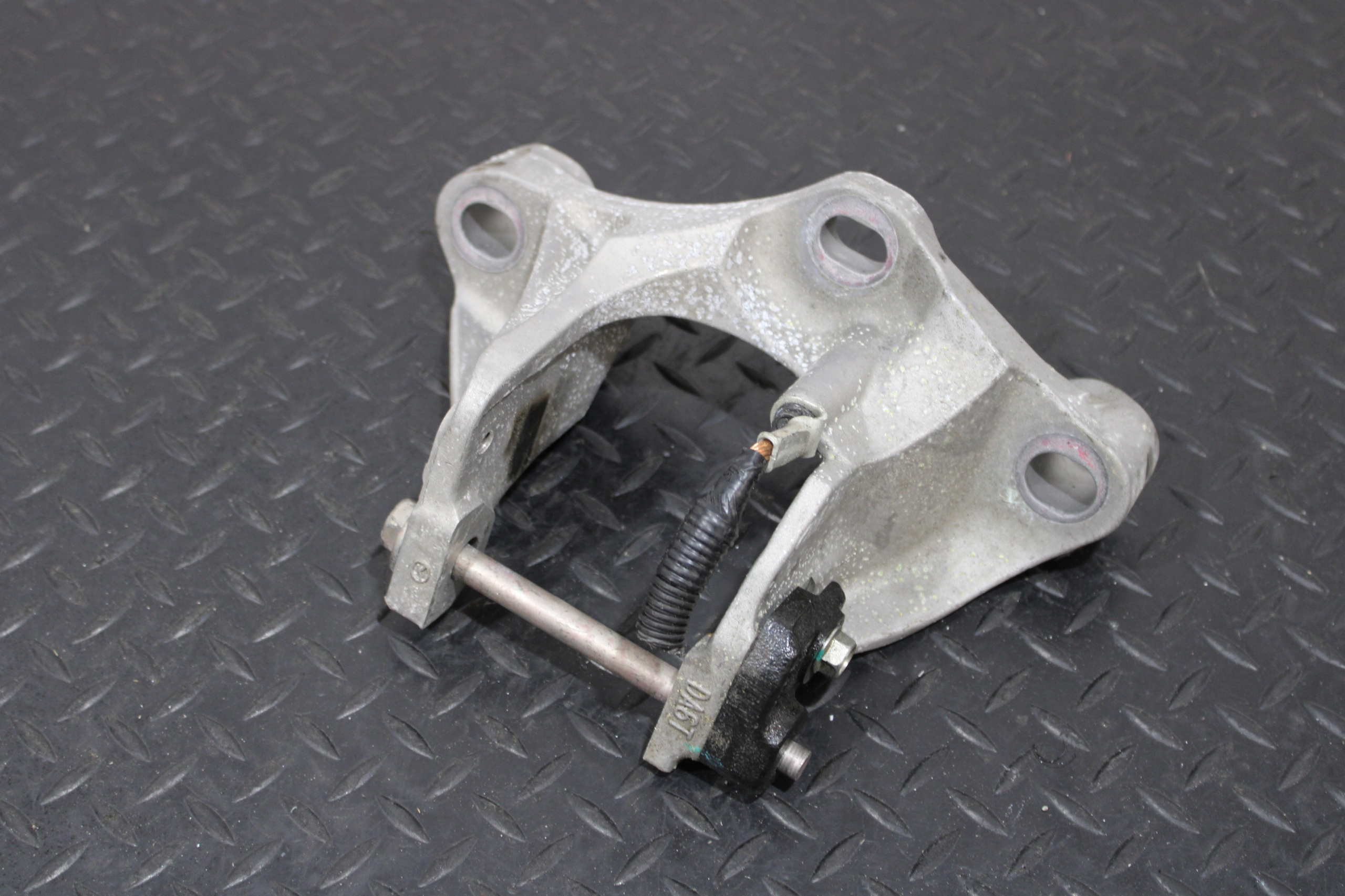 Support Support plaque Moteur MAZDA 2 DJ LIFT