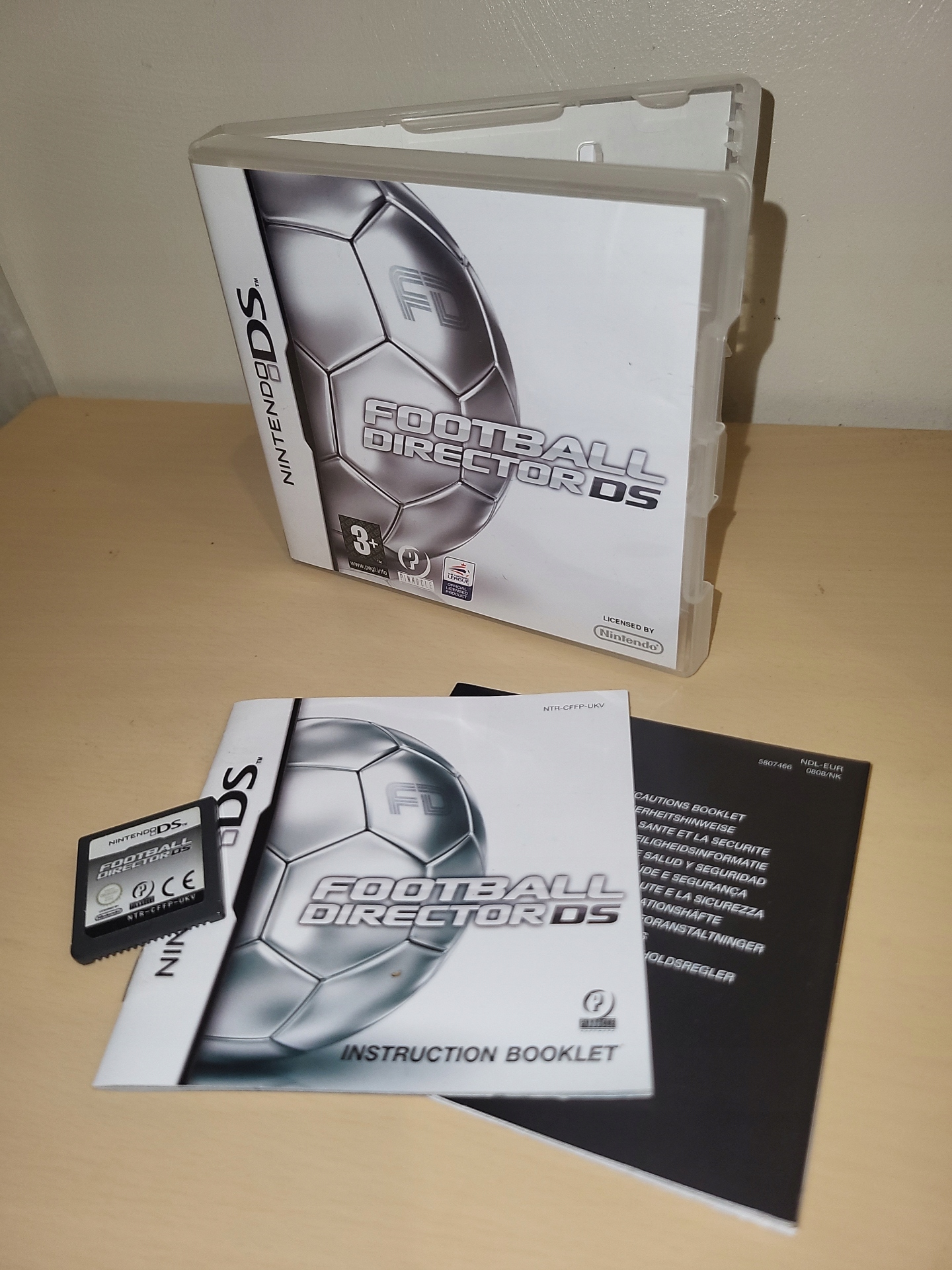 FOOTBALL DIRECTOR DS - NINTENDO DS KOMPLET