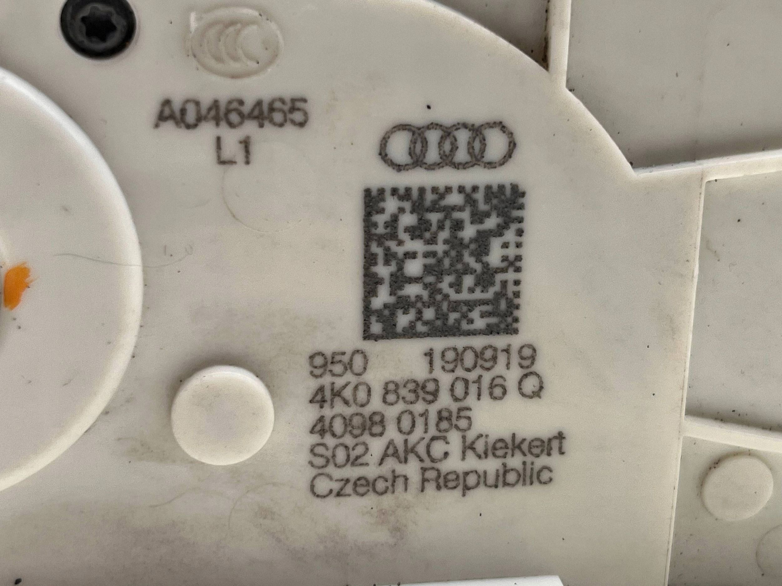 AUDI A6 C8 lock door right rear part 4K0839016Q @M