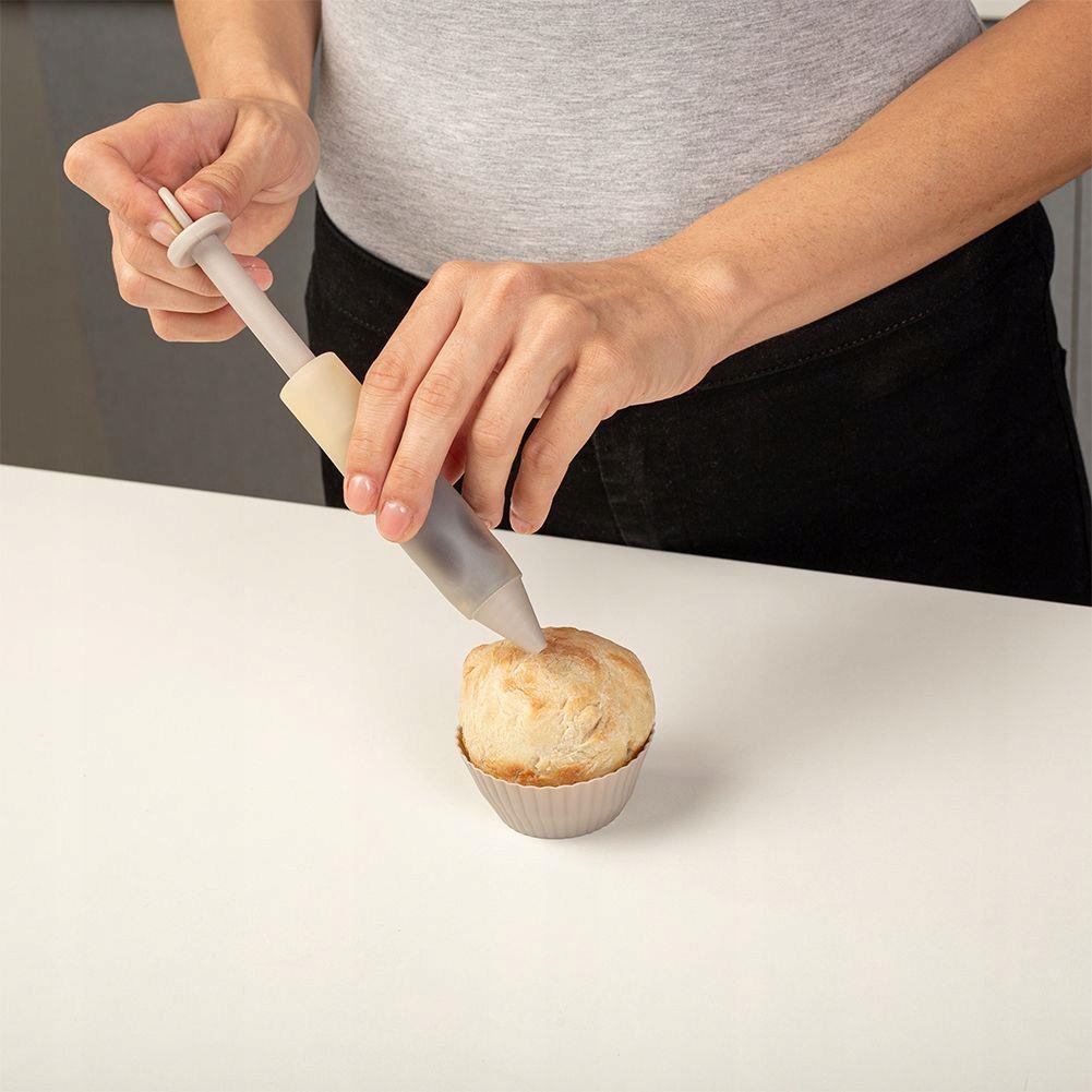 PISAK CUKIERNICZY DO DEKOROWANIA CIAST TORTÓW 15cm Marka inna