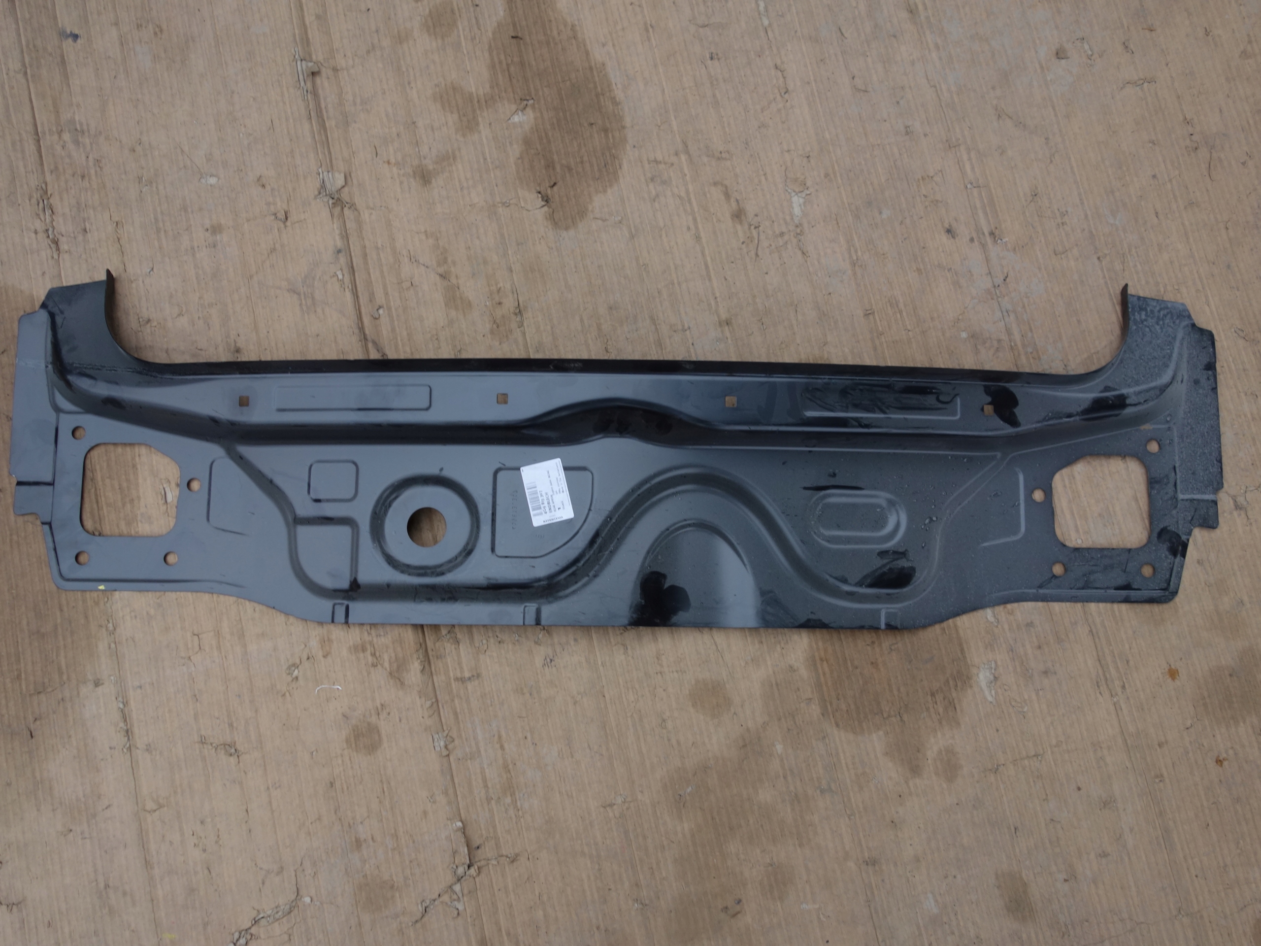 PAS TYLNY AUDI A6 C7 4G9 KOMBKI NOWY