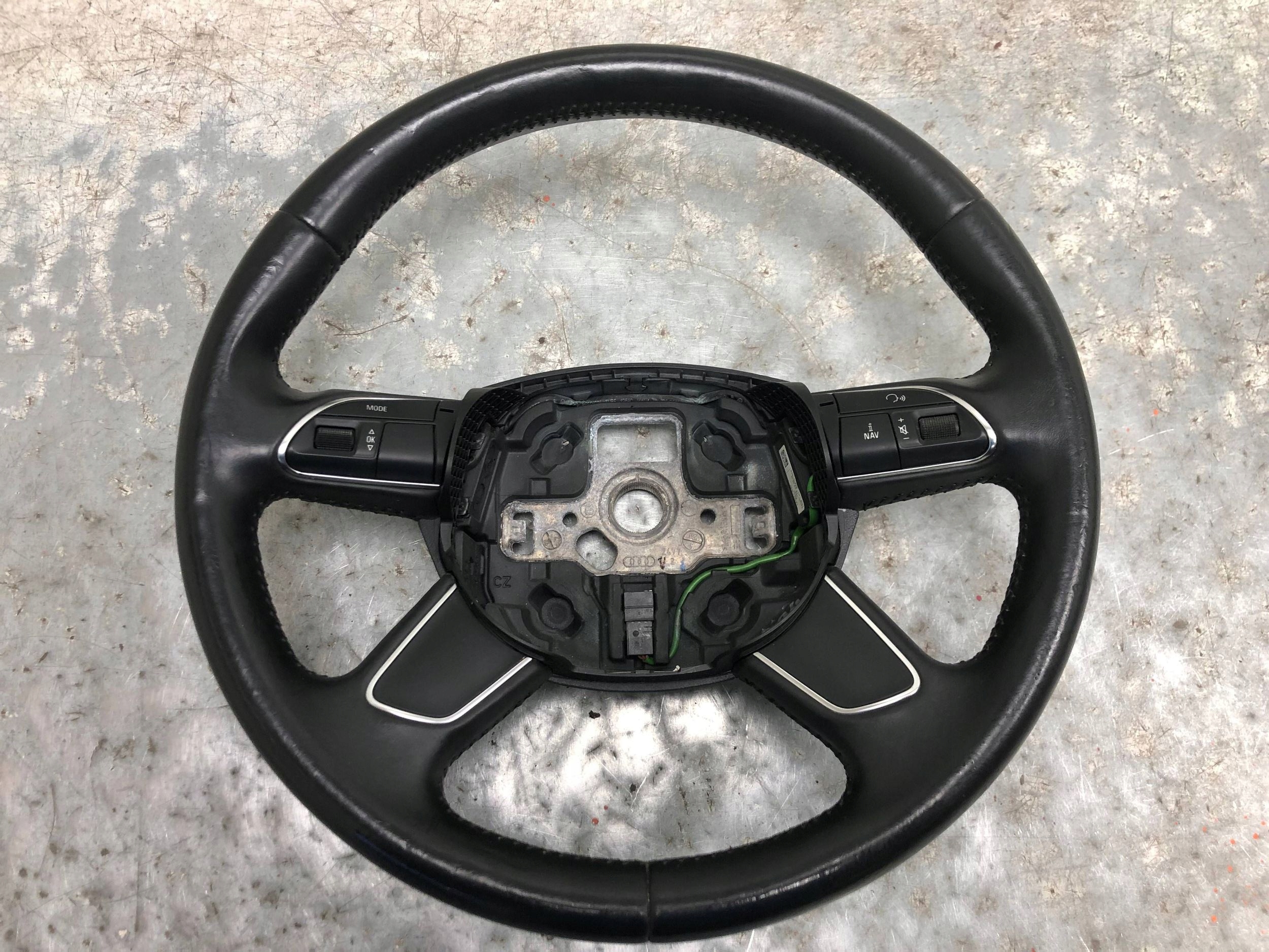lenkrad Leder MULTIFUNKCJA AUDI A4 B8 LIFT 4L0419091AC