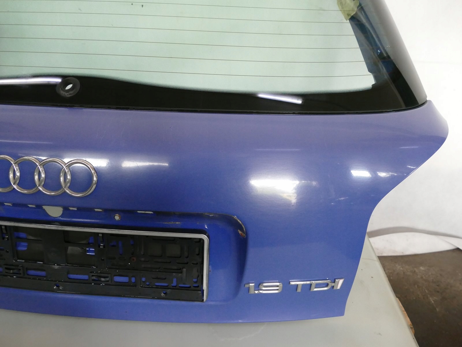 AUDI A3 8L trunk door boot unprotected 3 door LY5M