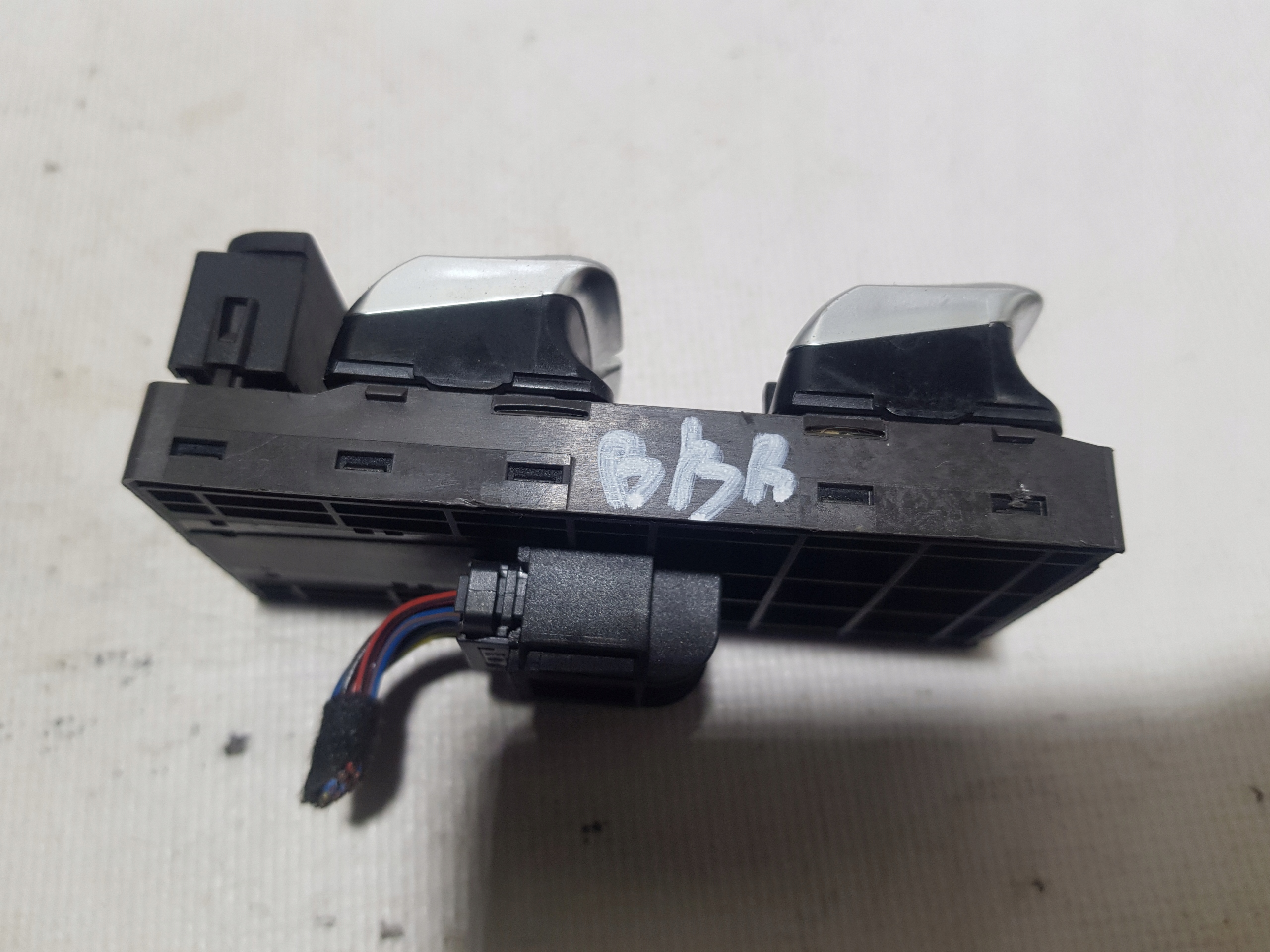 PANEL Vitre Bouton AUDI A8 D4 4H0959851D