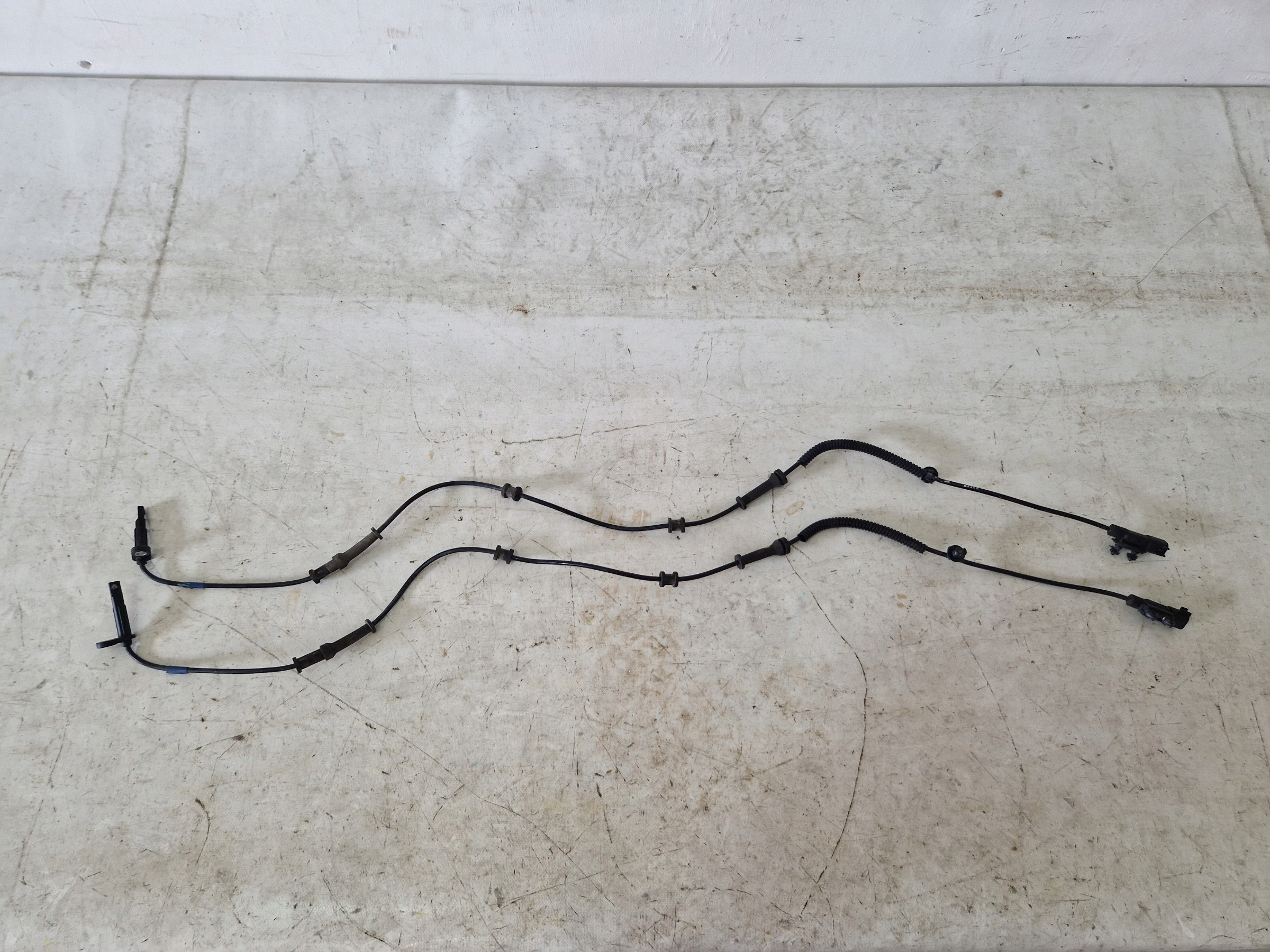 DODGE DURANGO III 19- JEEP GRANG CHEROKEE WK2 sensor ABS front 68250887AB