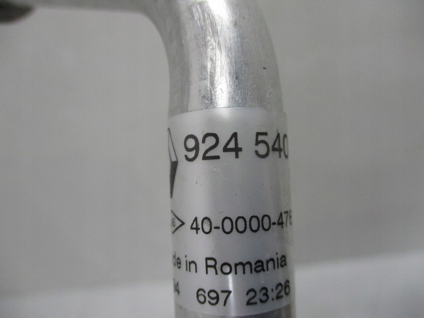 ШЛАНГ КОНДИЦИОНЕРА DACIA DUSTER 924540461R